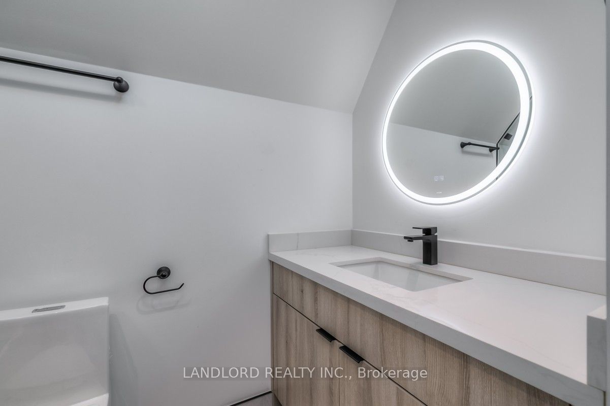 MLS #W12472088 image #12