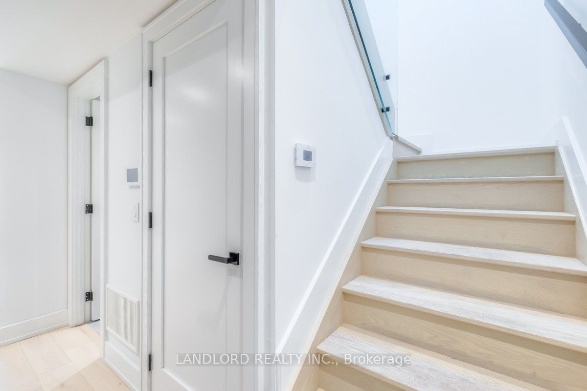 MLS #W12472088 image #7