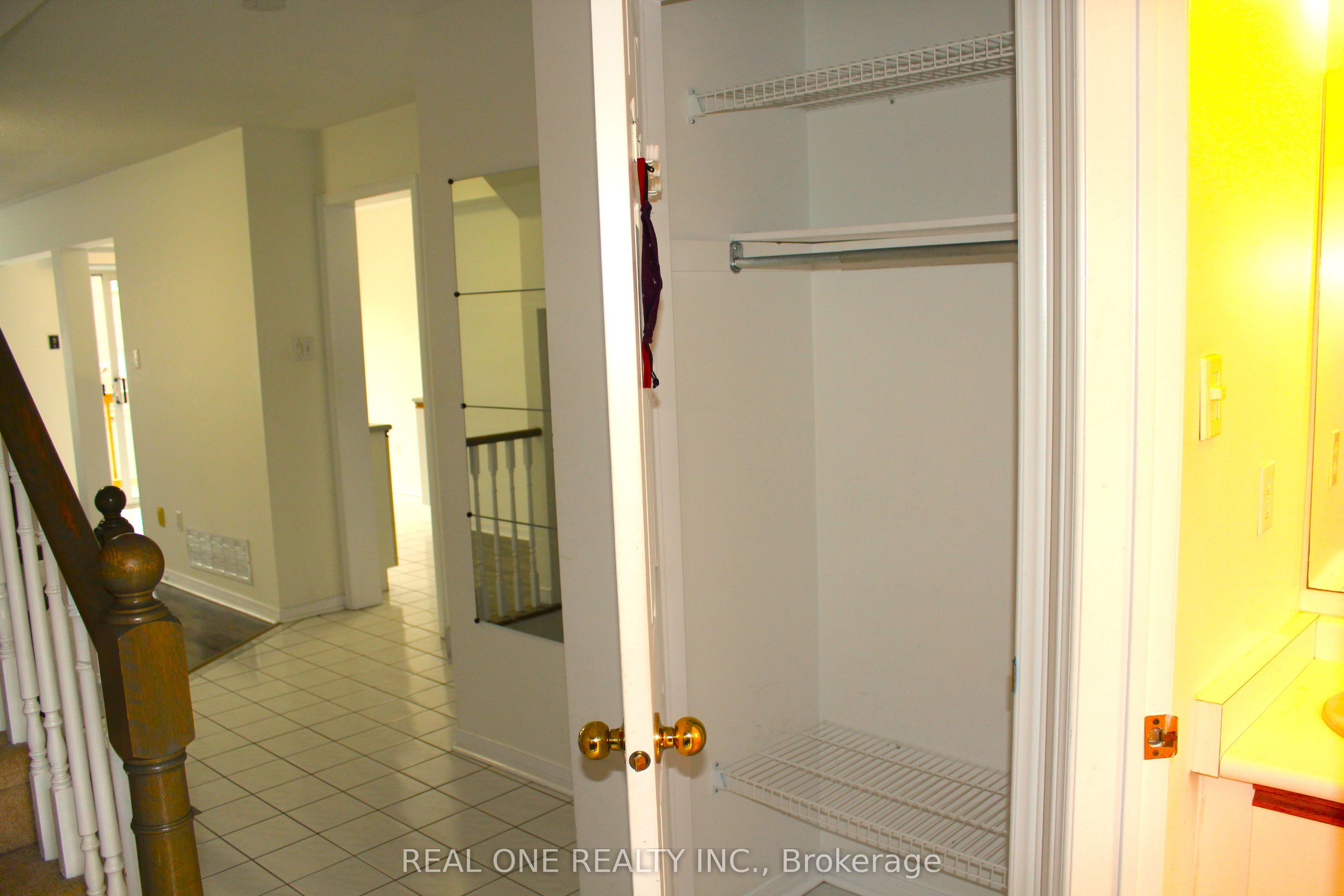 MLS #W12472971 image #2