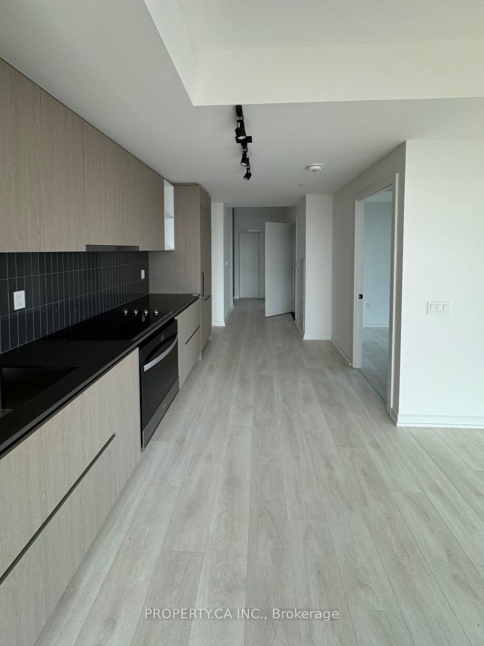 MLS #W12473231 image #2