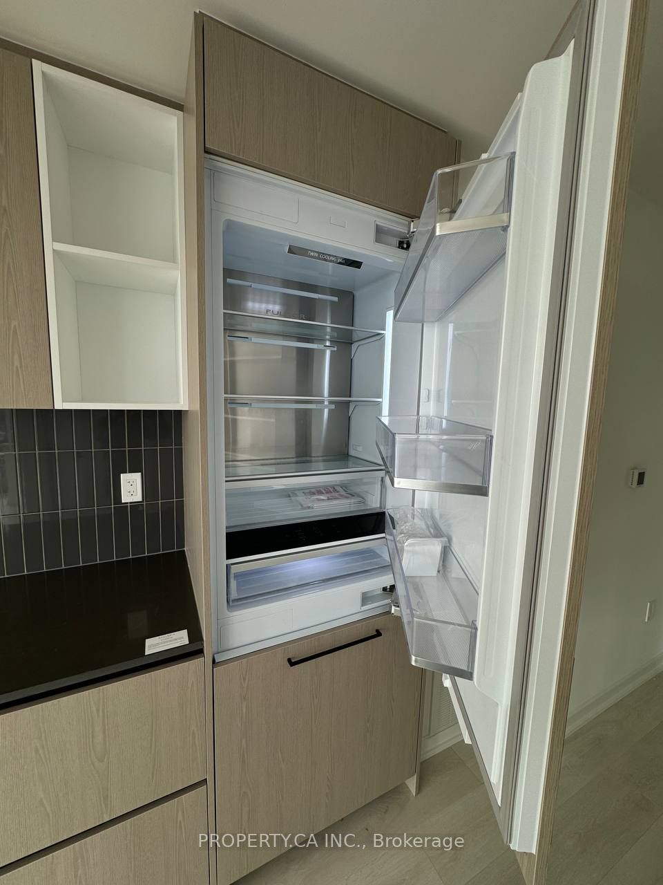 MLS #W12473231 image #4