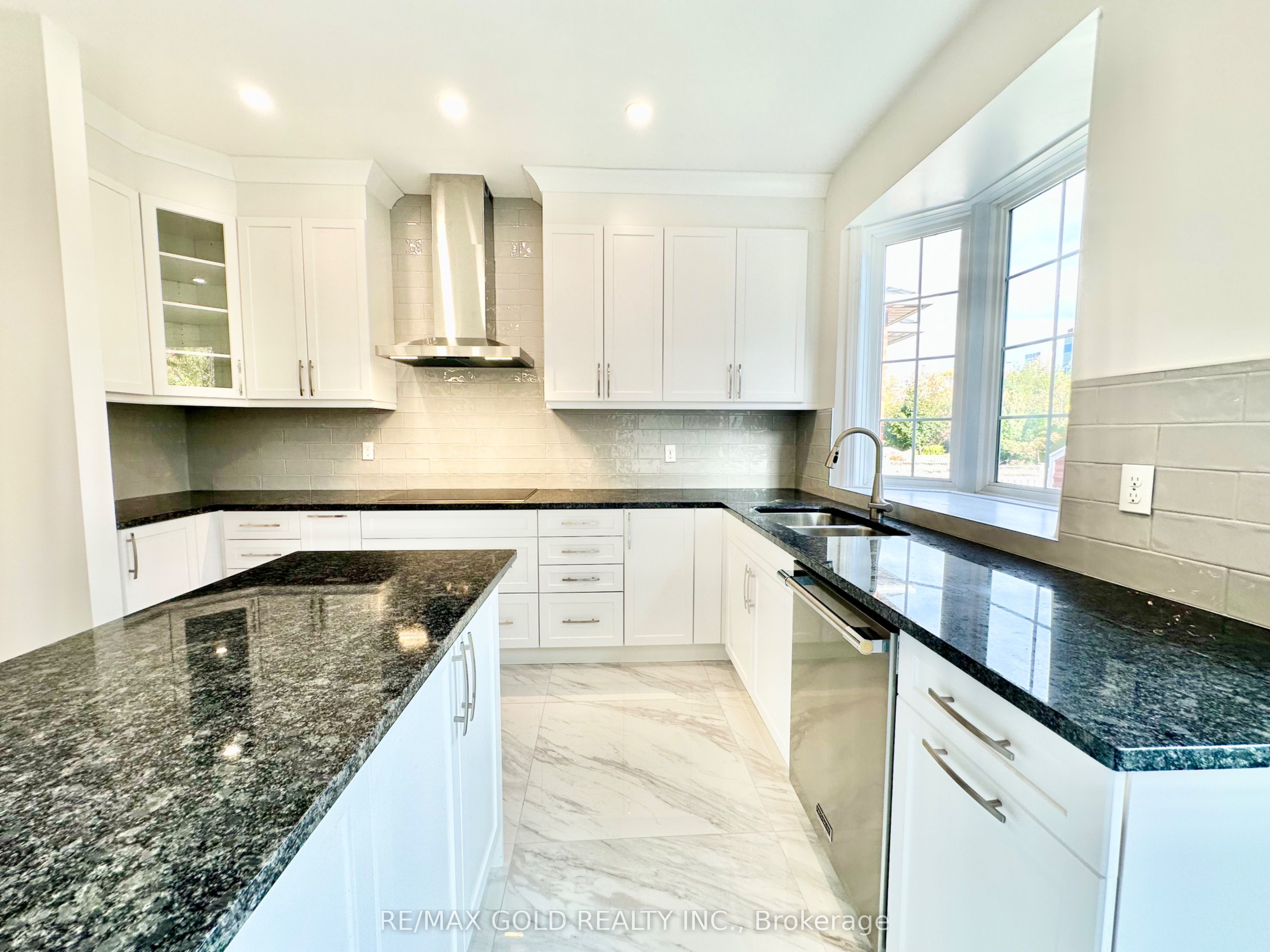 MLS #W12473794 image #23