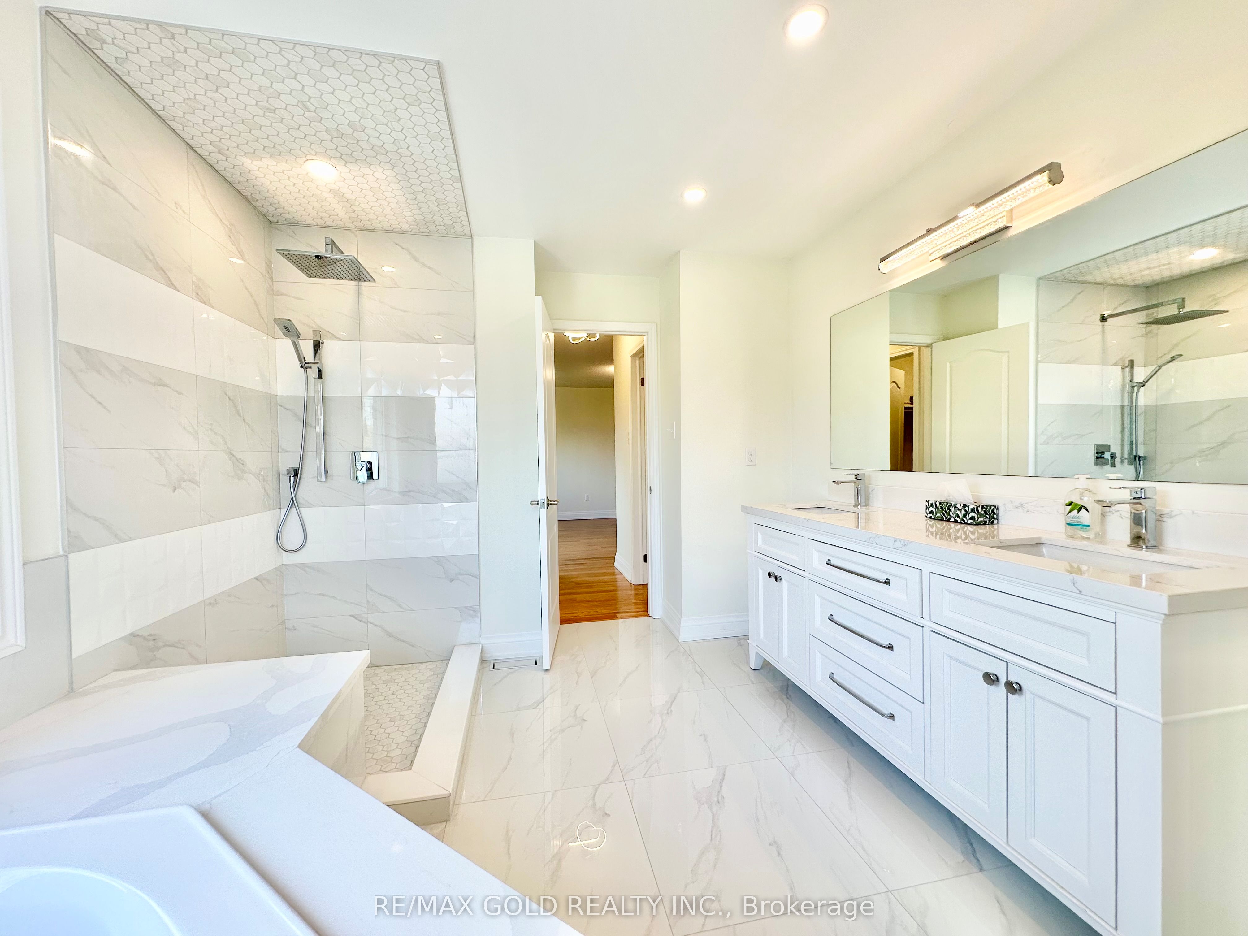 MLS #W12473794 image #29