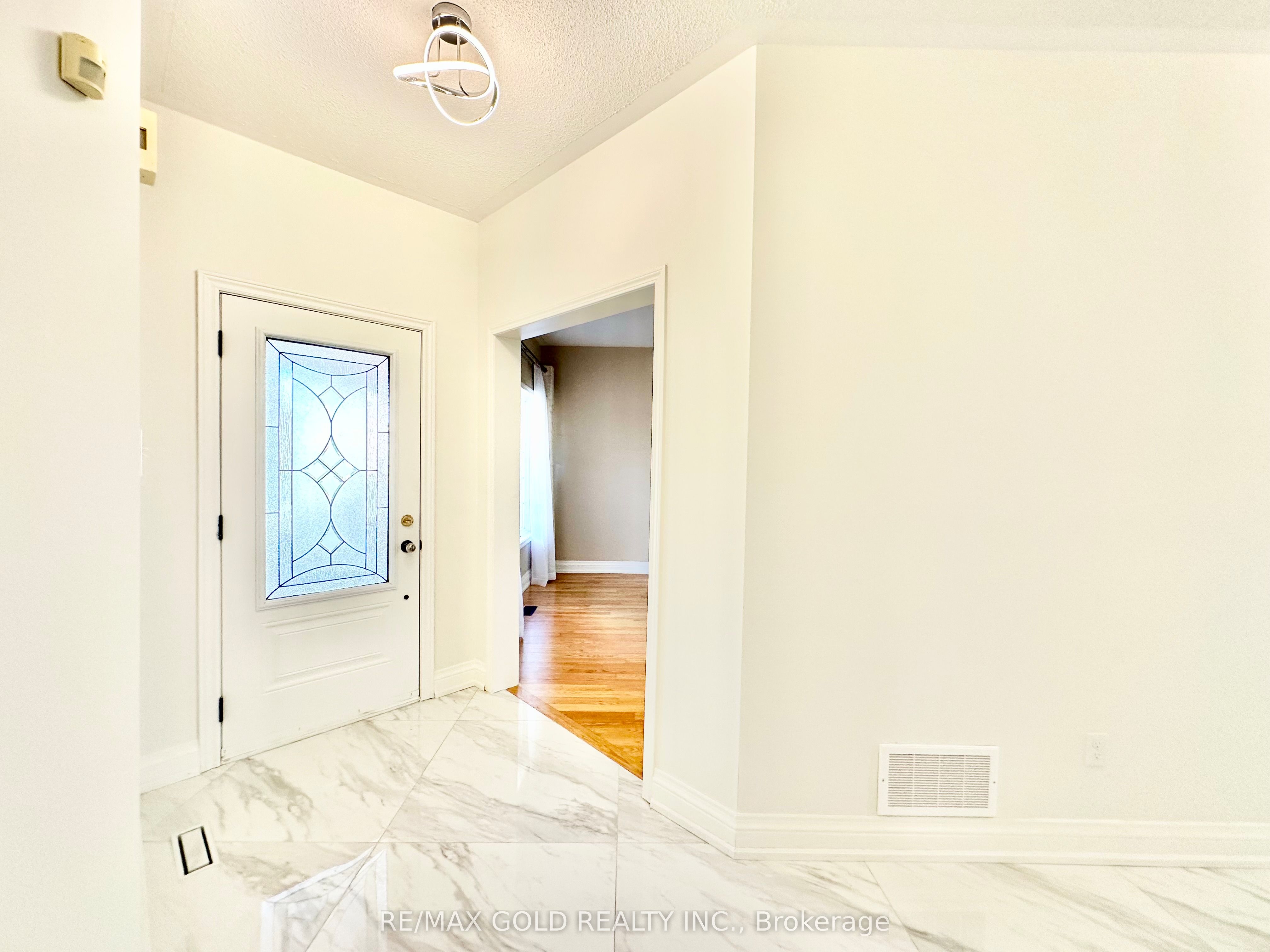 MLS #W12473794 image #3