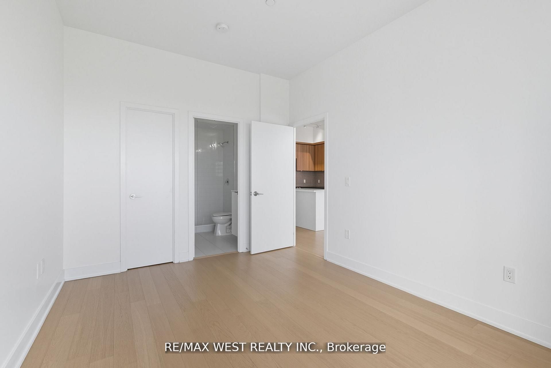 MLS #W12473989 image #15