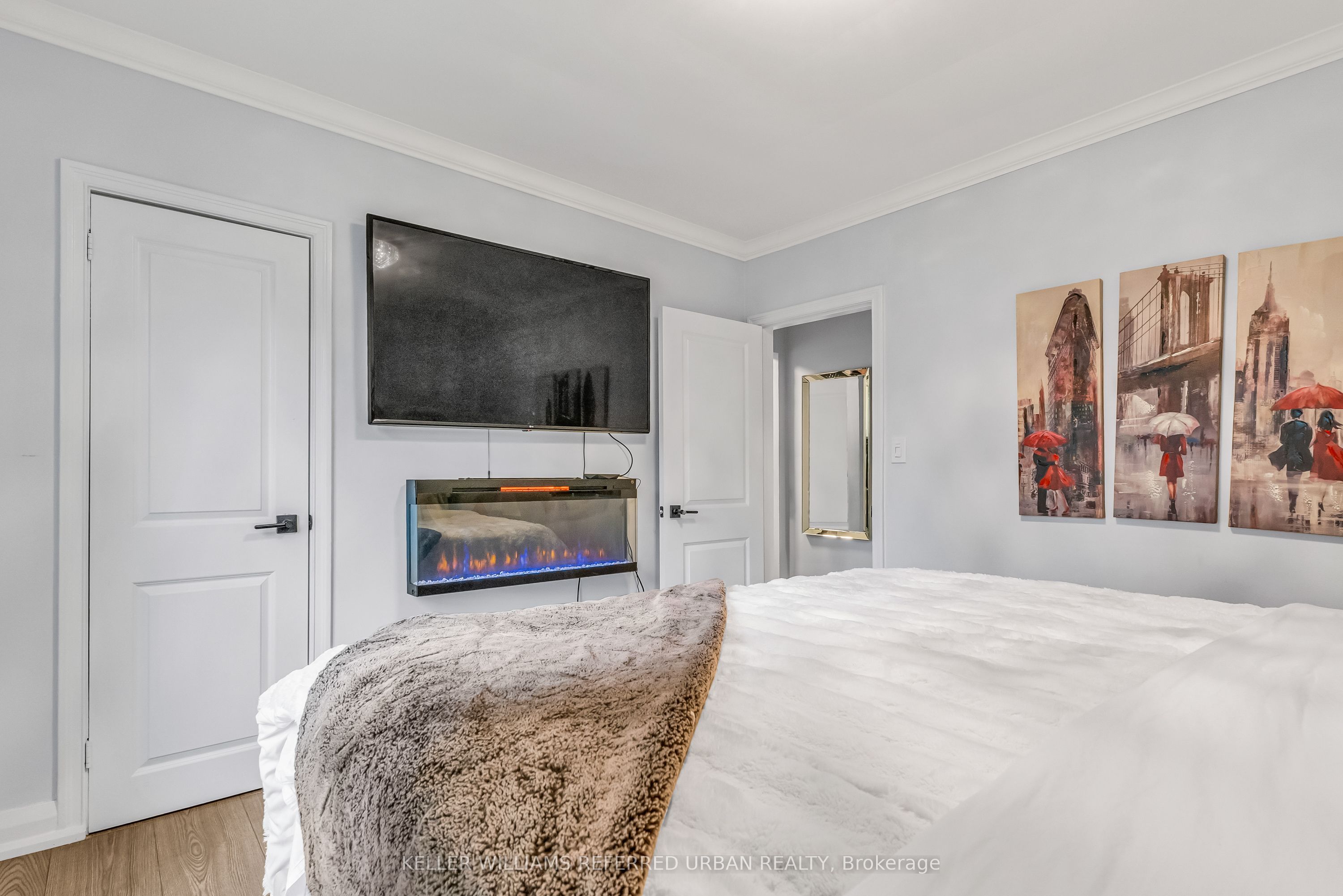 MLS #W12474318 image #11