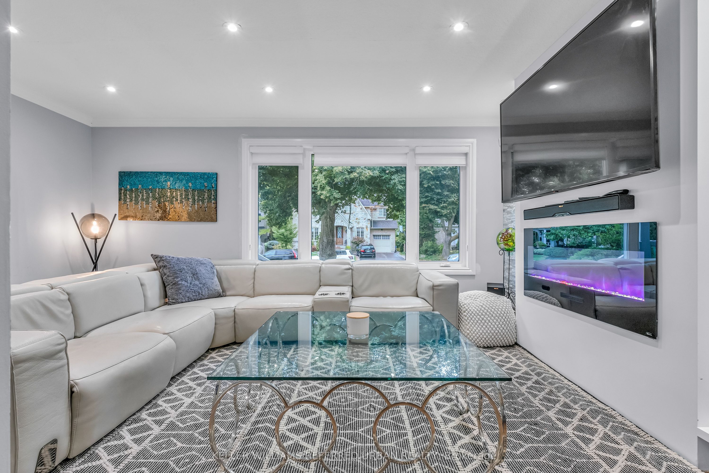 MLS #W12474318 image #2