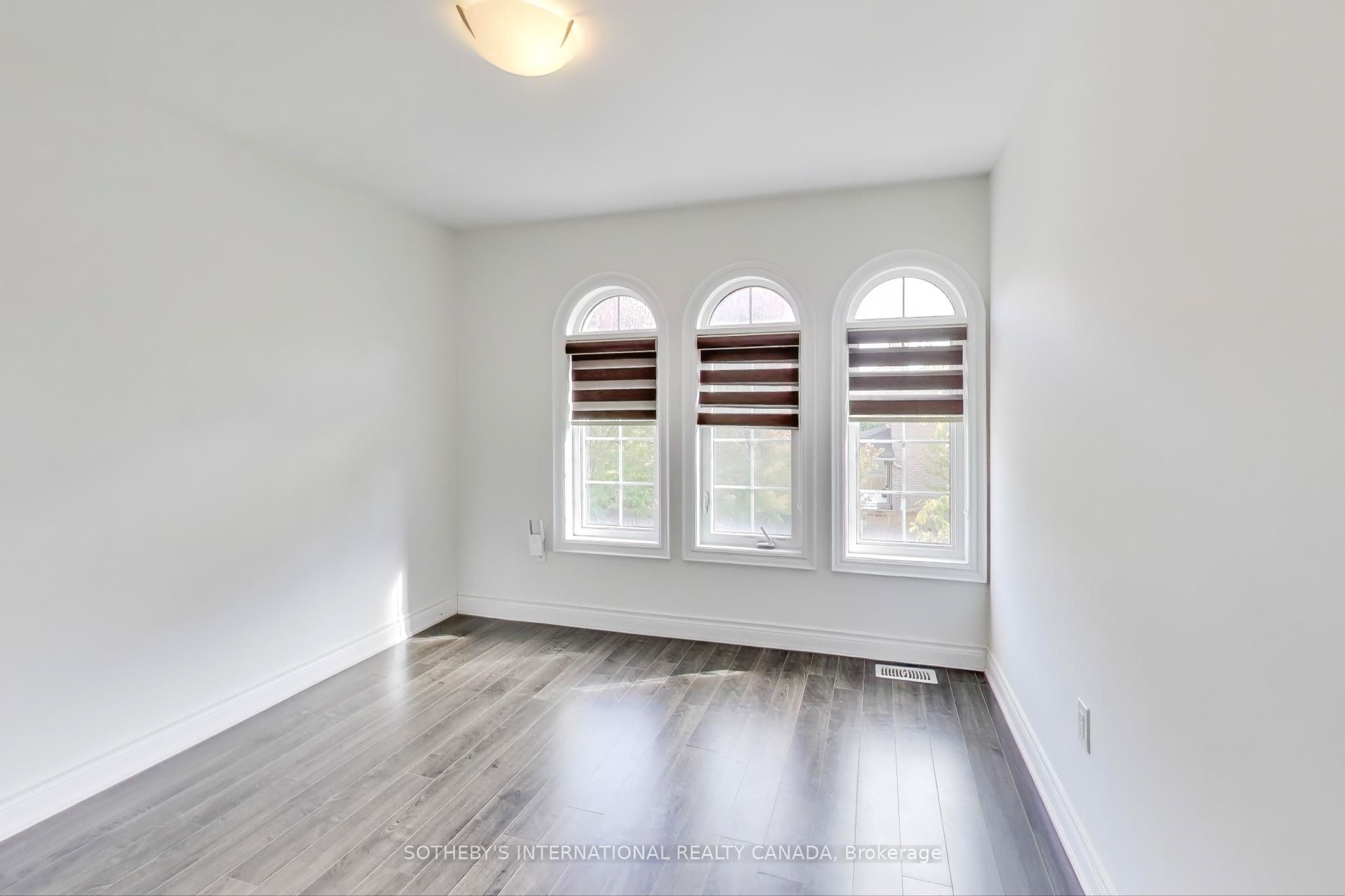 MLS #W12474373 image #17