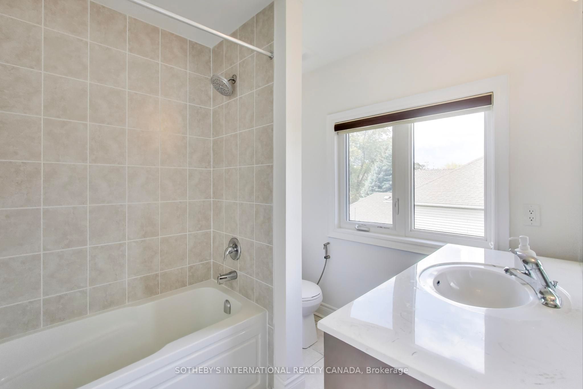 MLS #W12474373 image #24