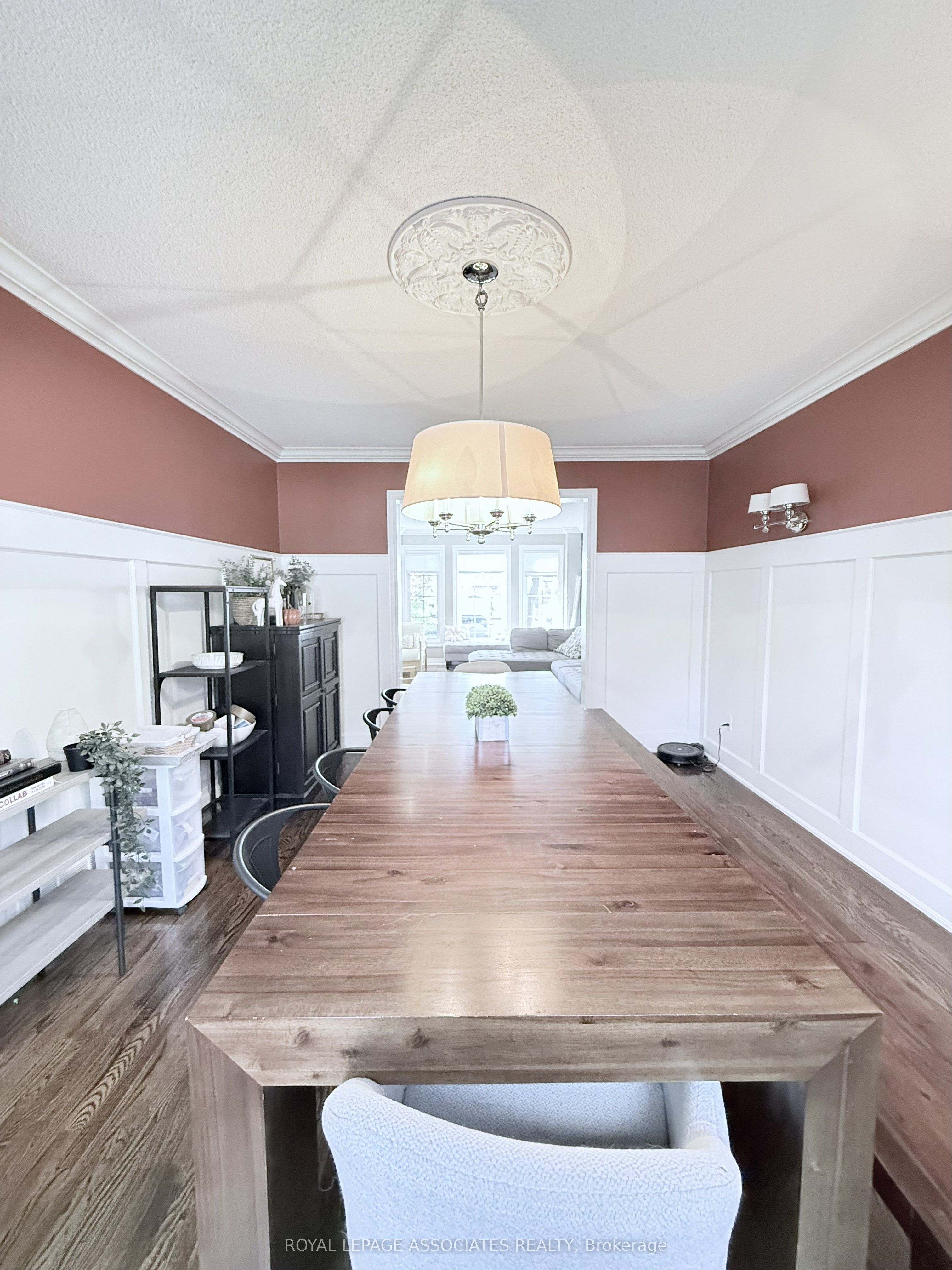 MLS #W12474424 image #10