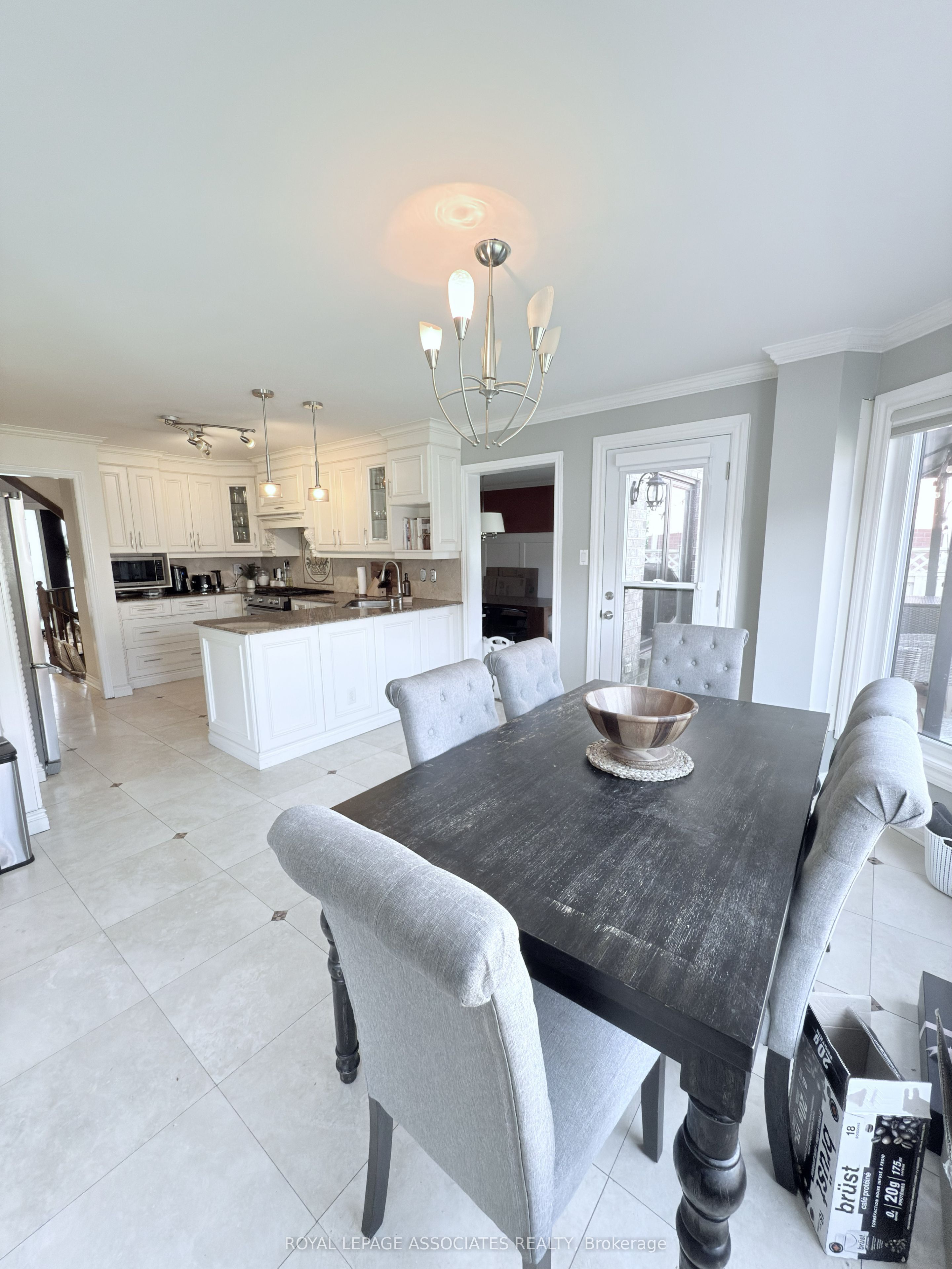 MLS #W12474424 image #6