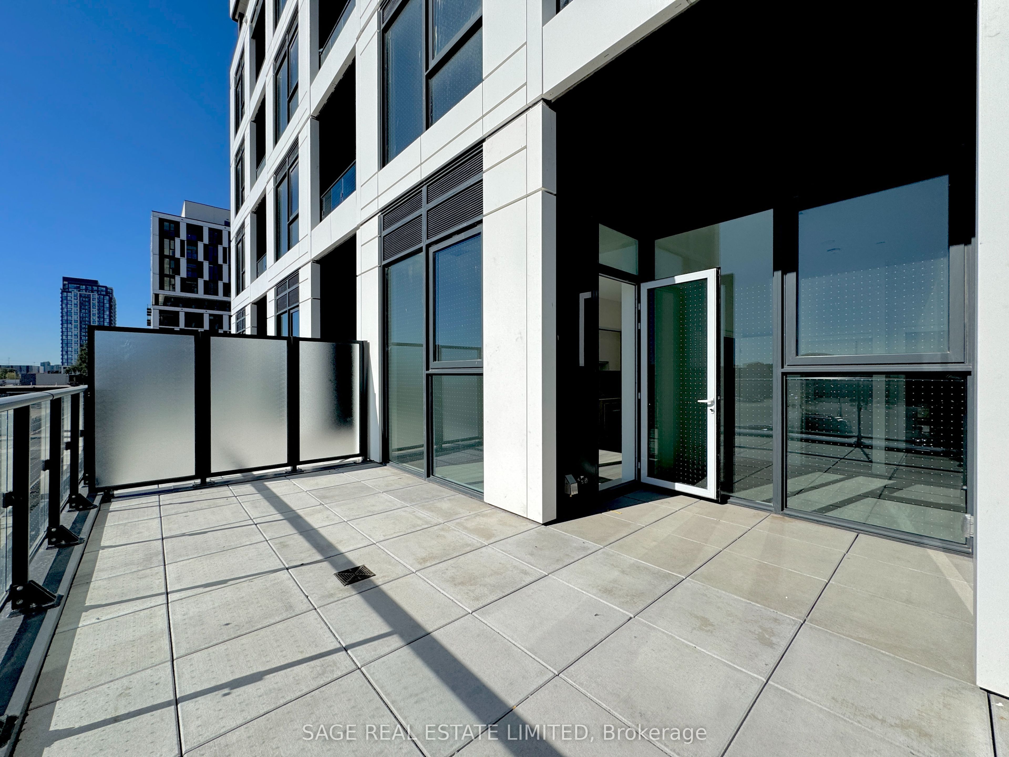 MLS #W12474817 image #1