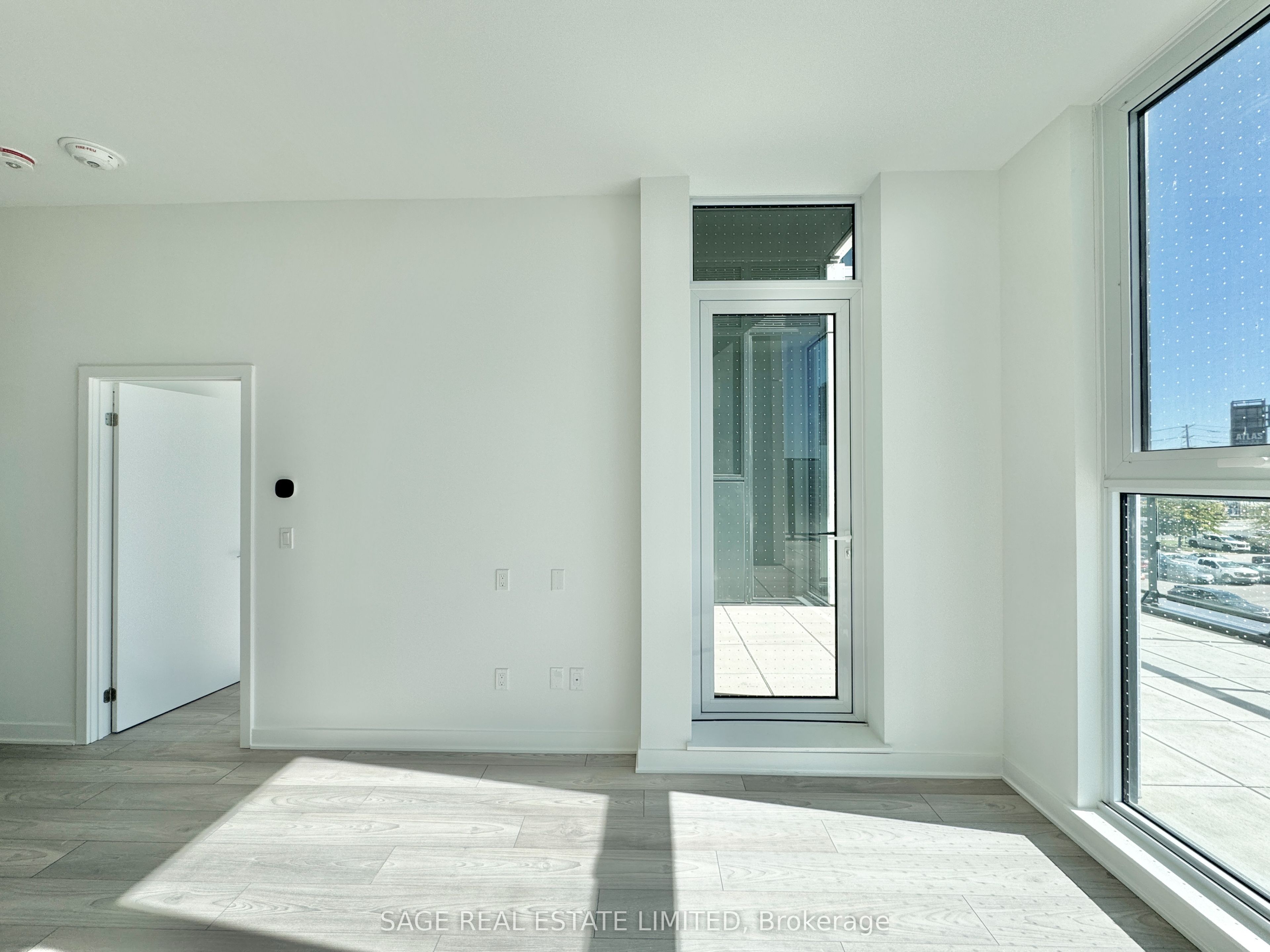 MLS #W12474817 image #11