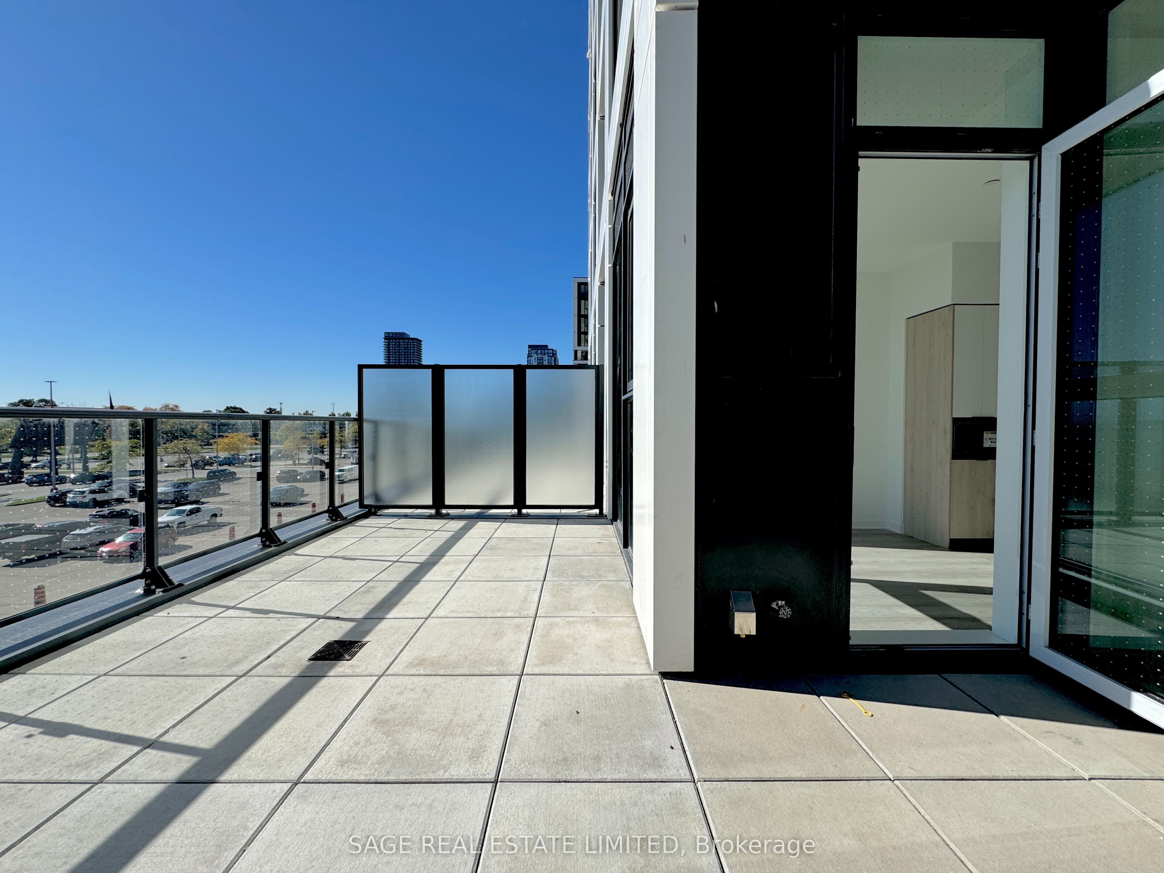 MLS #W12474817 image #13