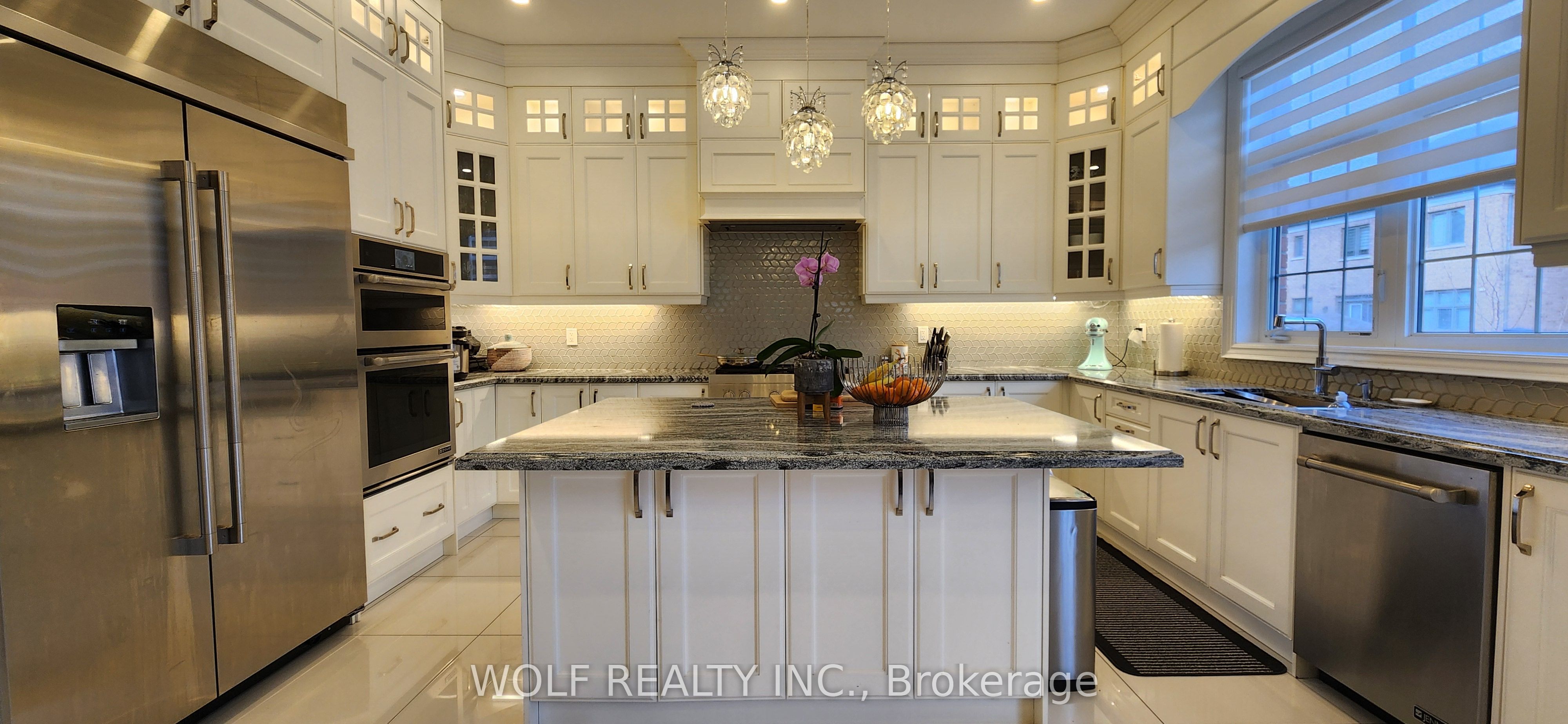 MLS #W12474930 image #3