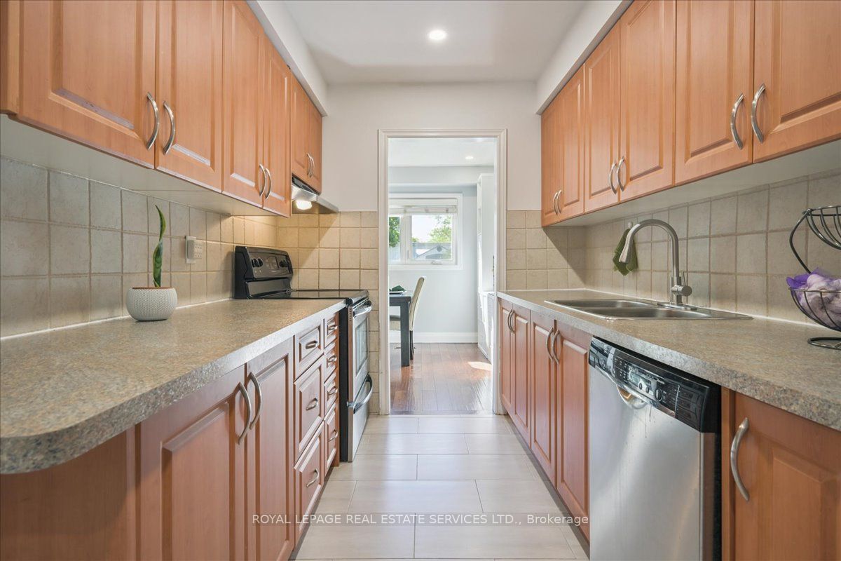 MLS #W12475033 image #17