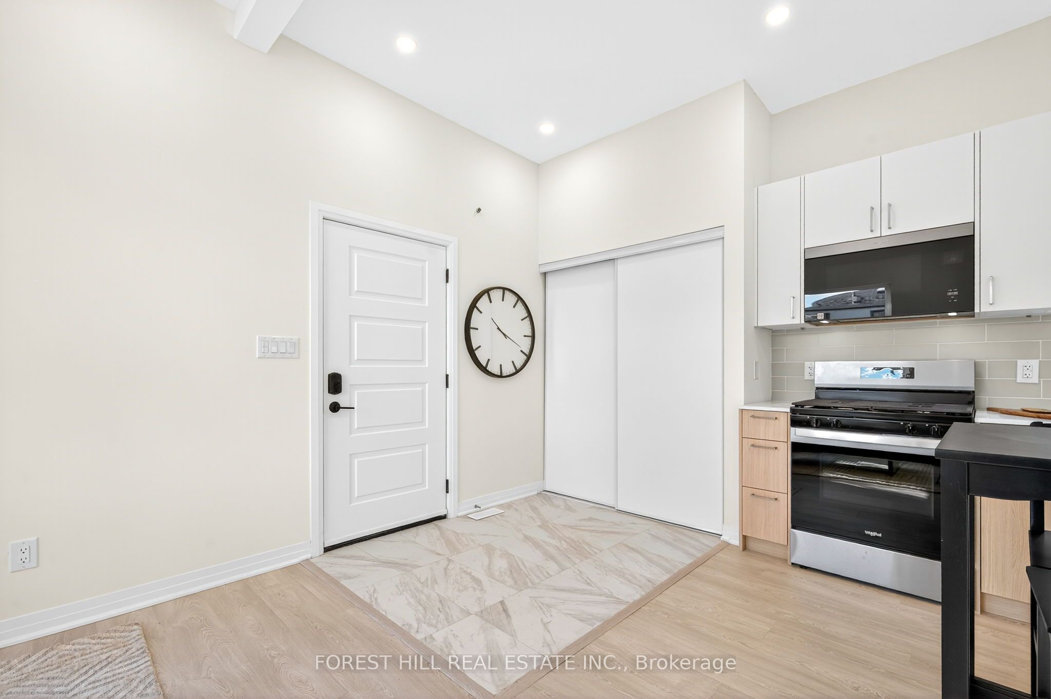 MLS #W12475046 image #2