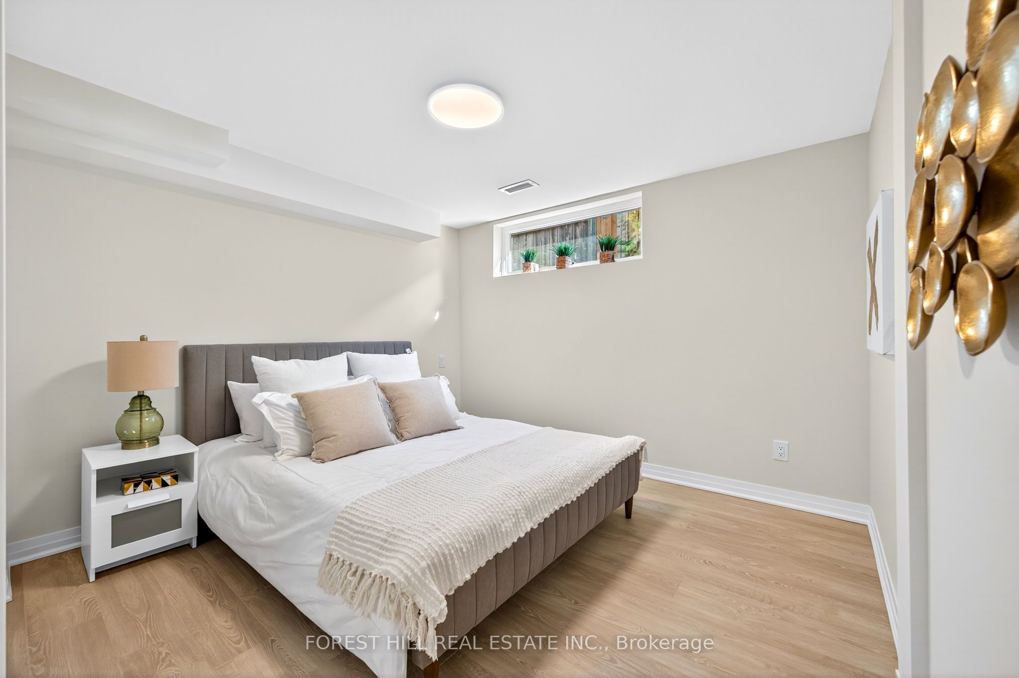 MLS #W12475046 image #25