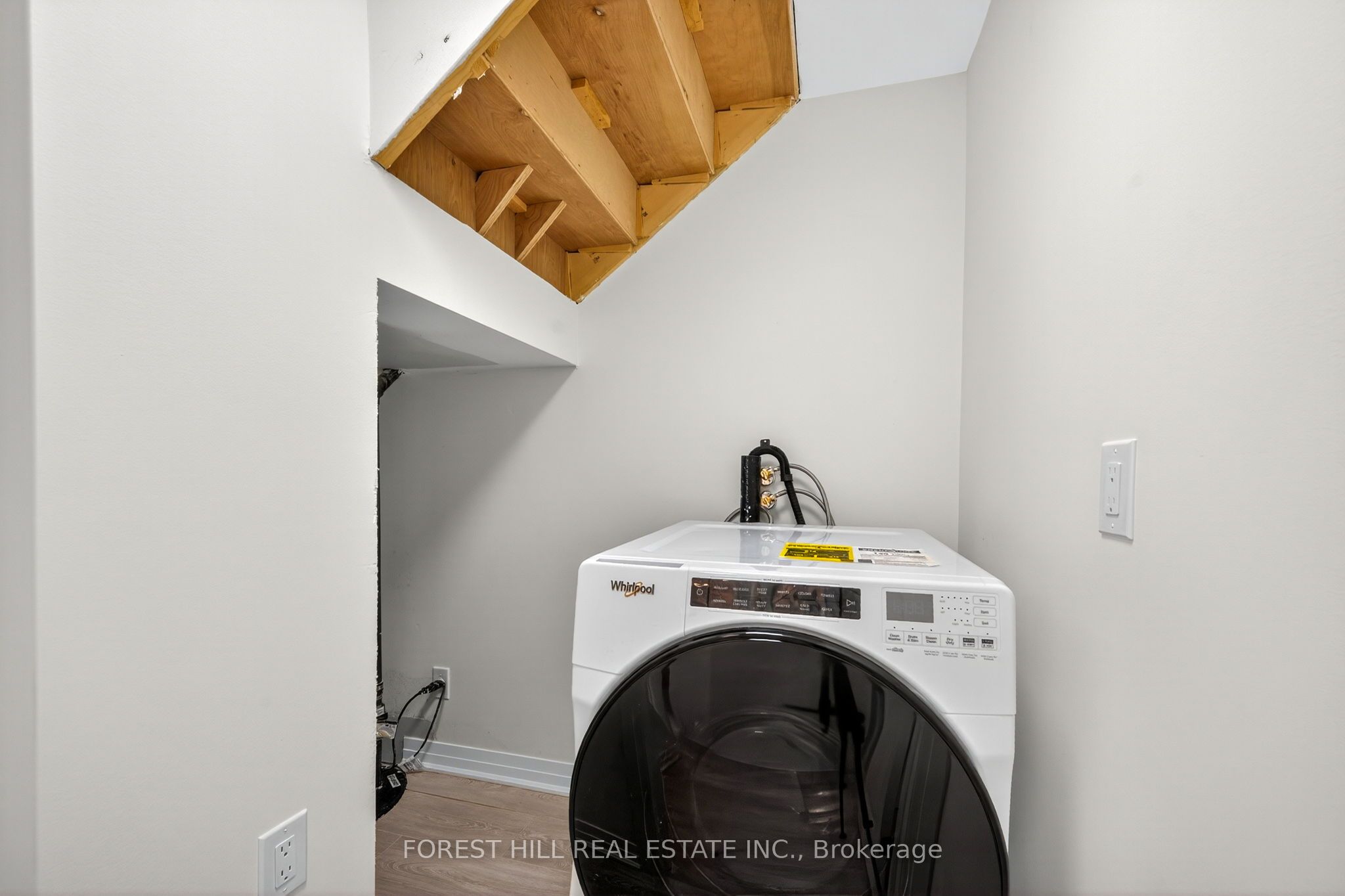 MLS #W12475046 image #27