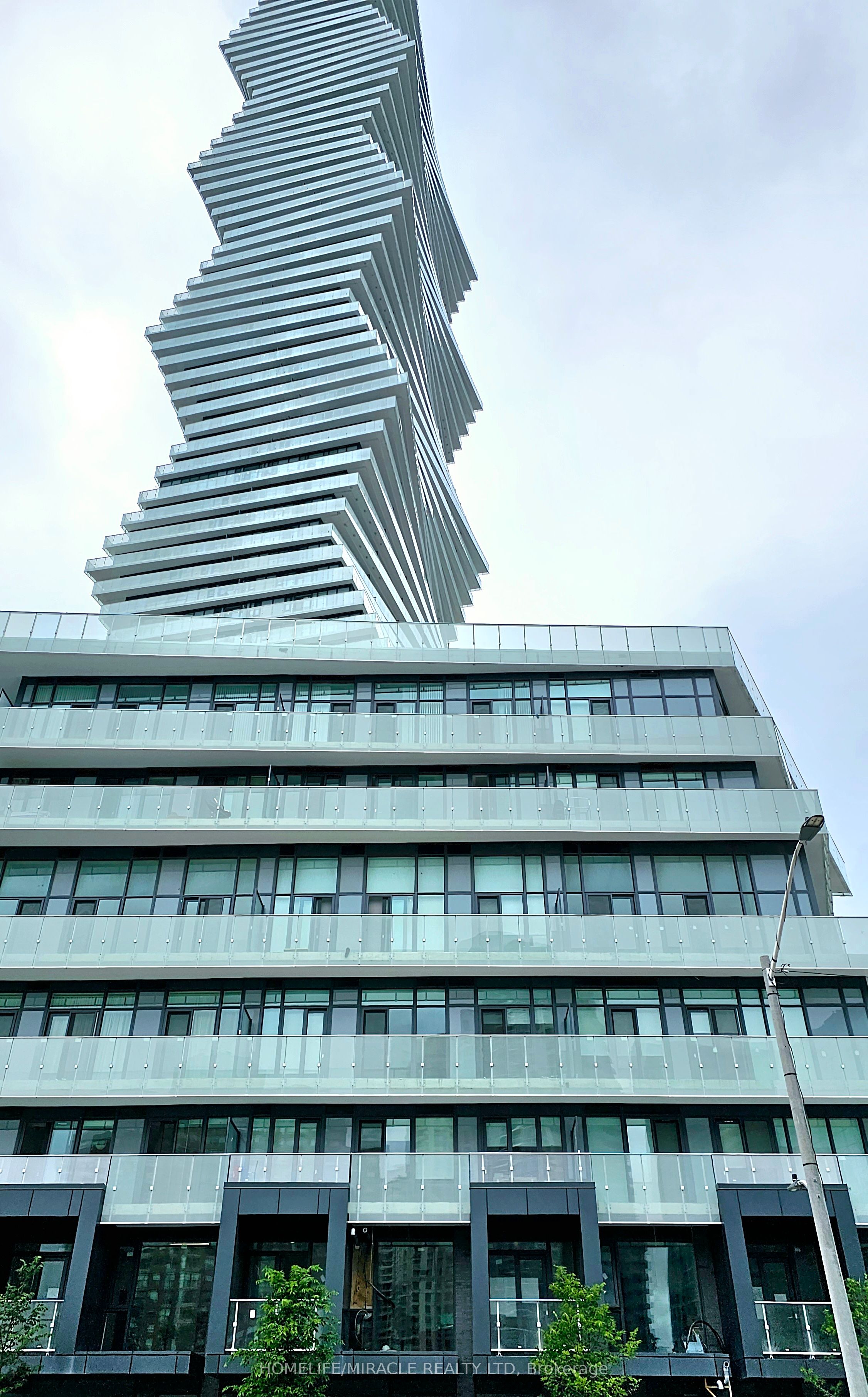 MLS #W12476487 image #2