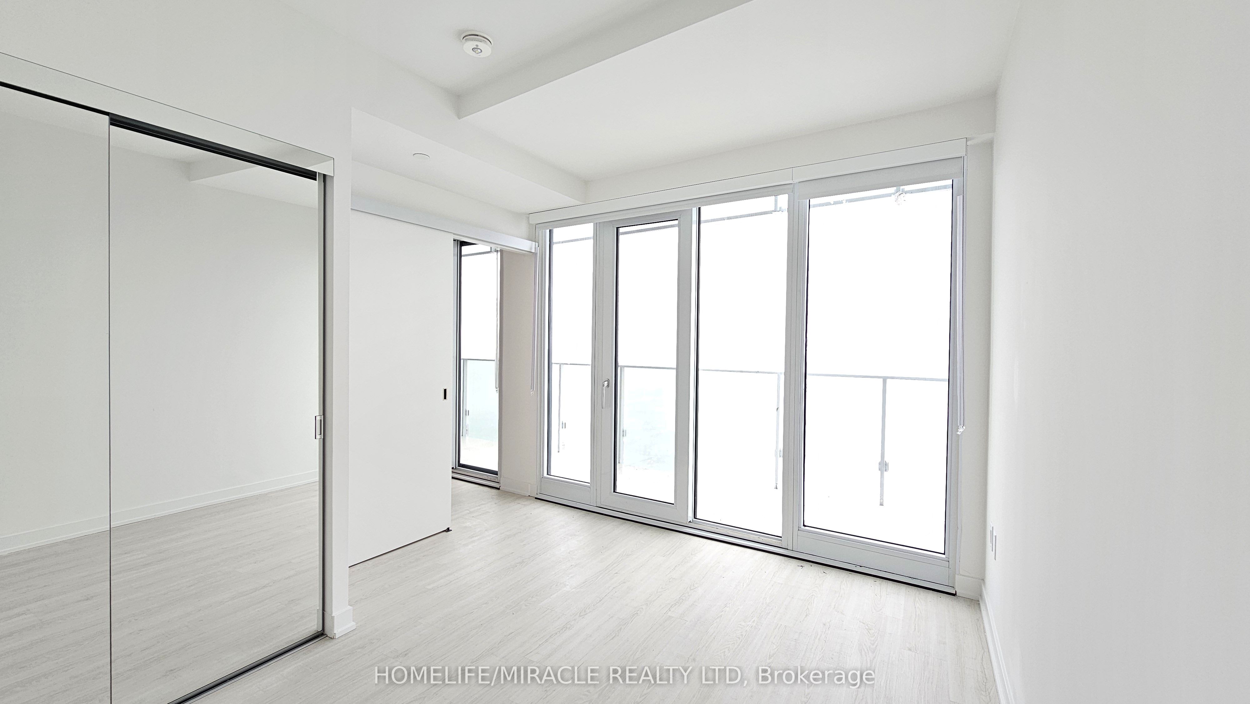 MLS #W12476487 image #9