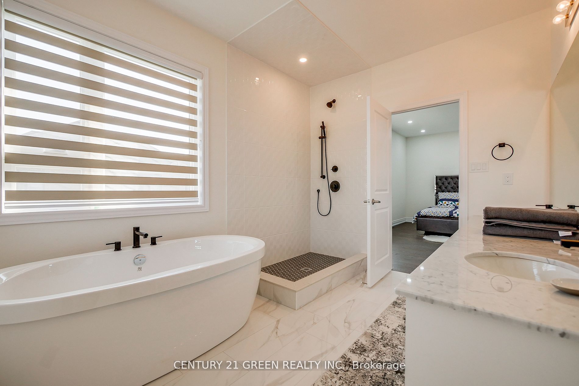 MLS #W12477160 image #17