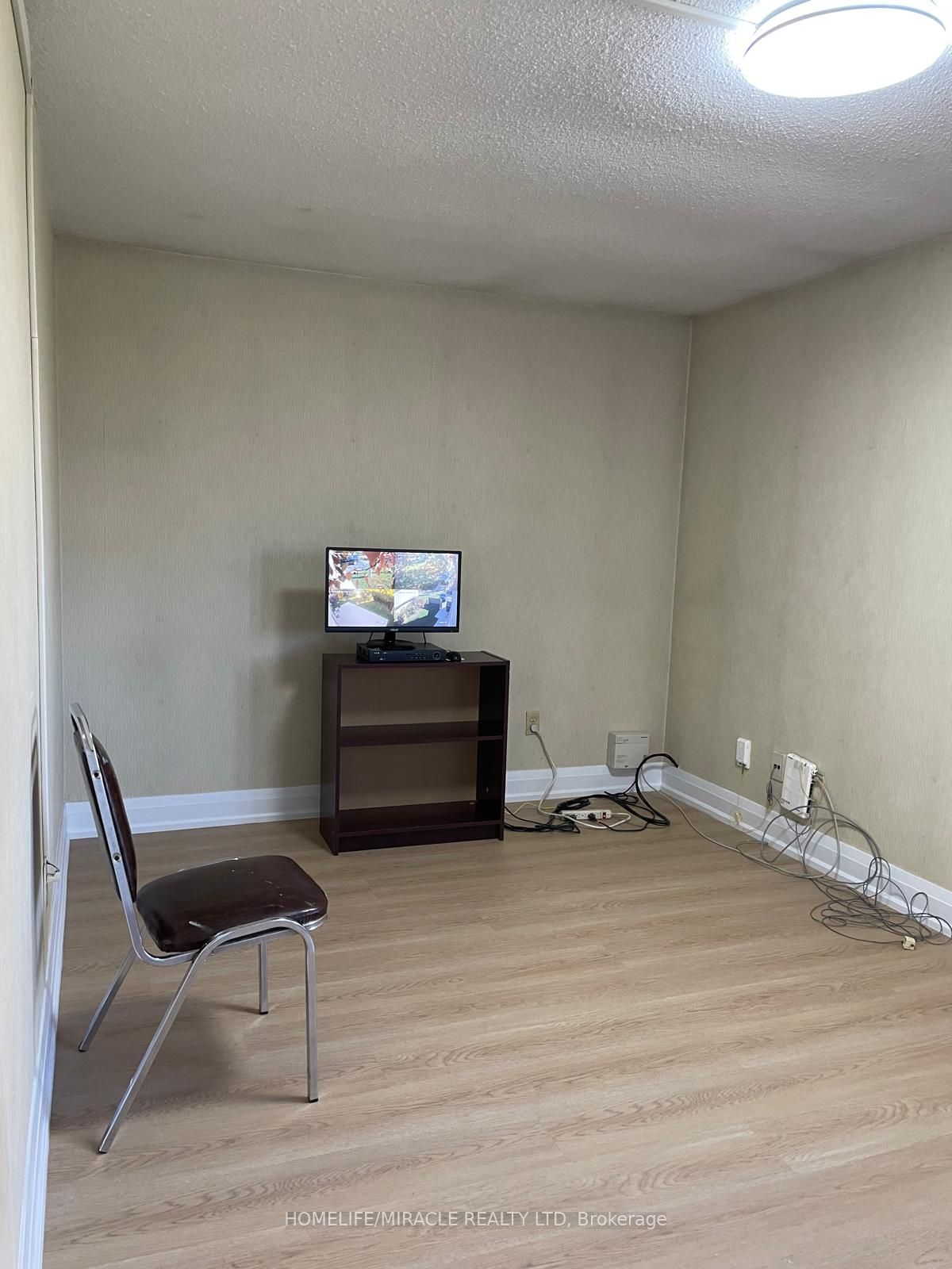 MLS #W12477341 image #13