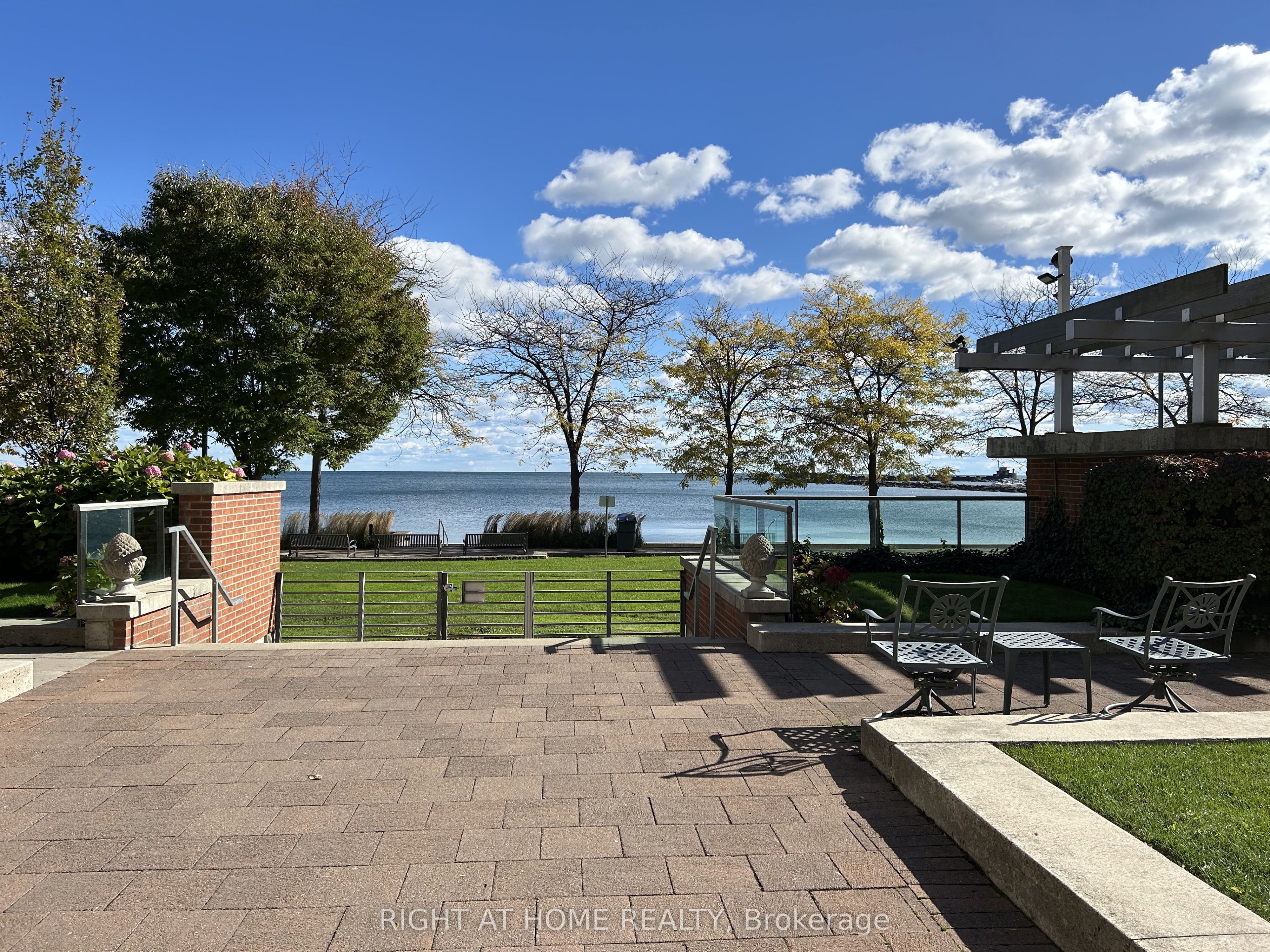 MLS #W12477353 image #2