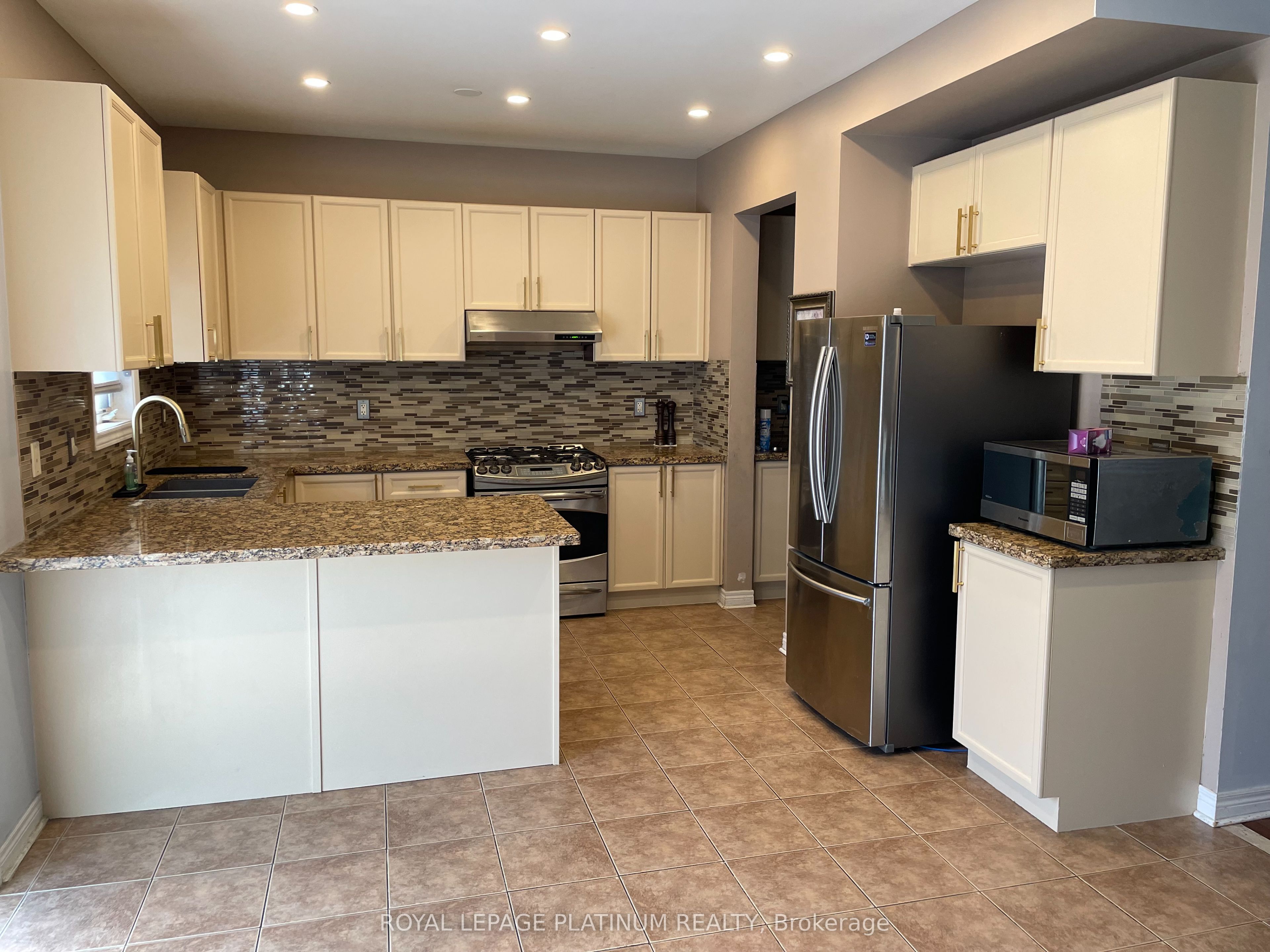 MLS #W12478048 image #2