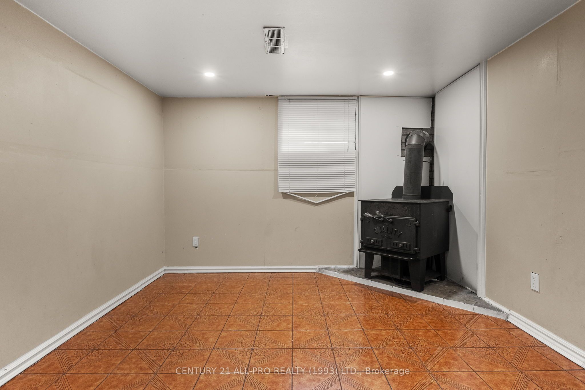 MLS #W12478640 image #30