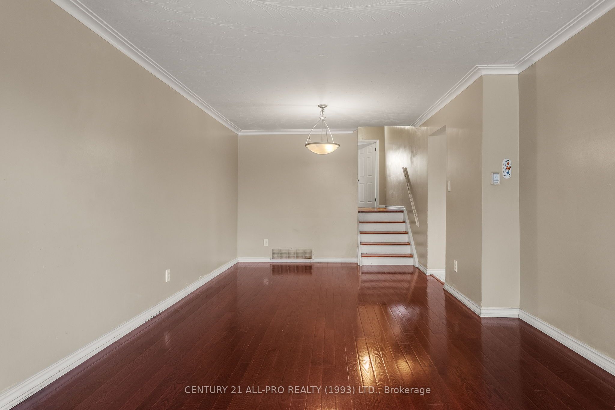 MLS #W12478640 image #8