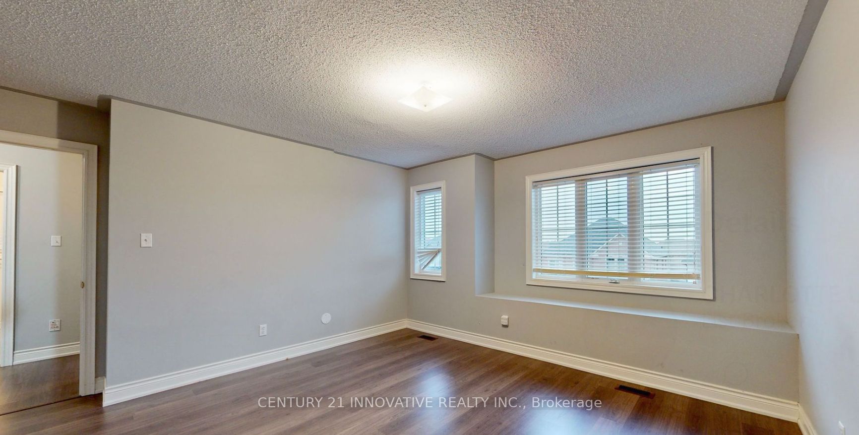 MLS #W12479162 image #15