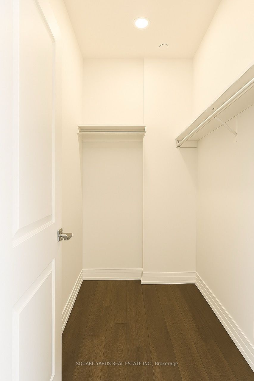 MLS #W12479353 image #13