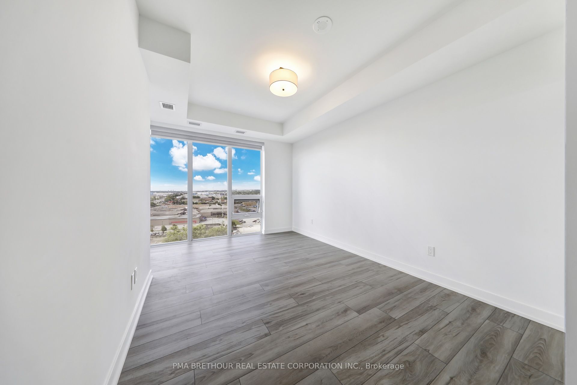 MLS #W12479481 image #15