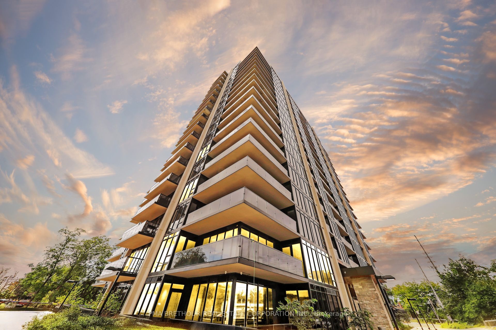 MLS #W12479481 image #23