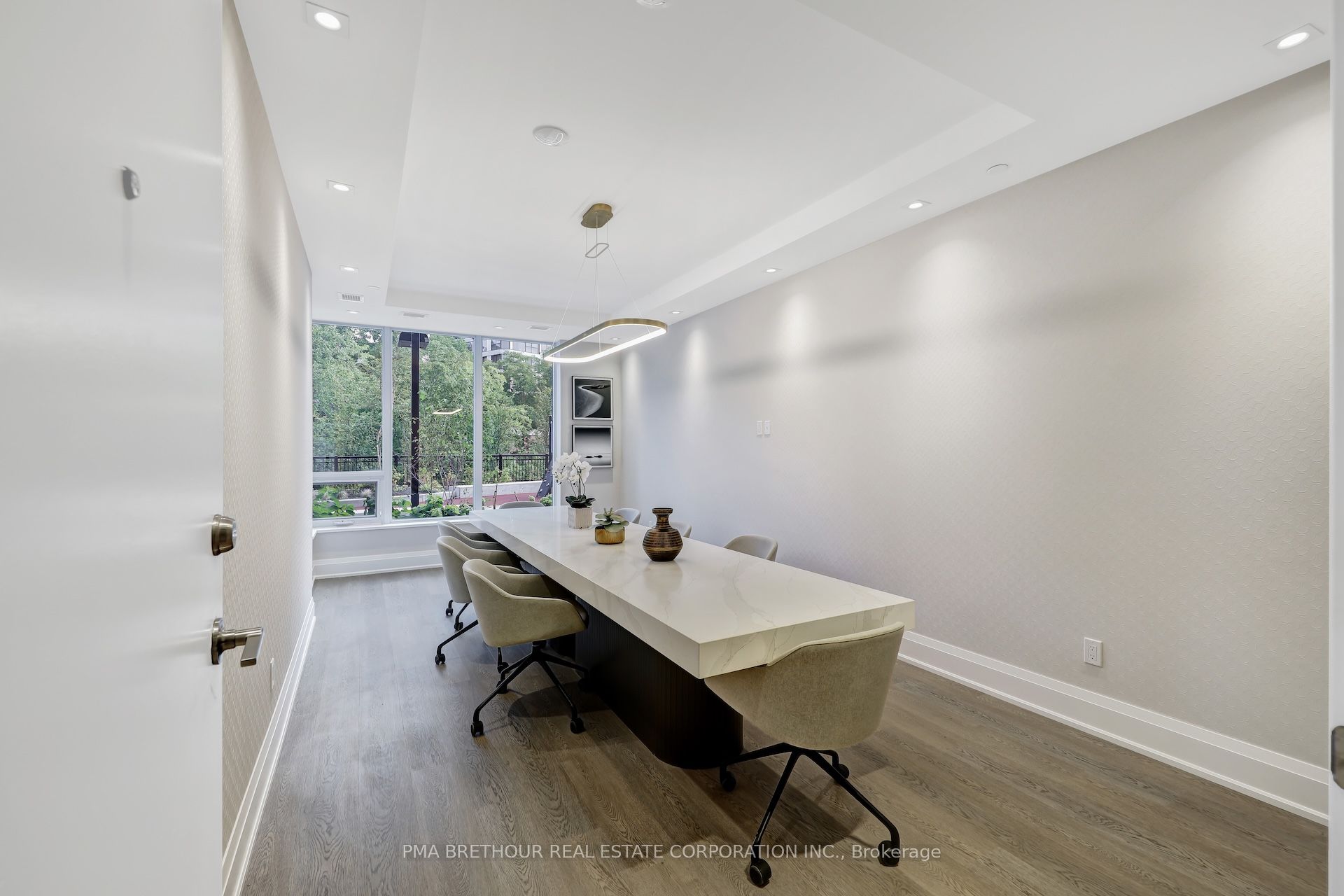 MLS #W12479481 image #27