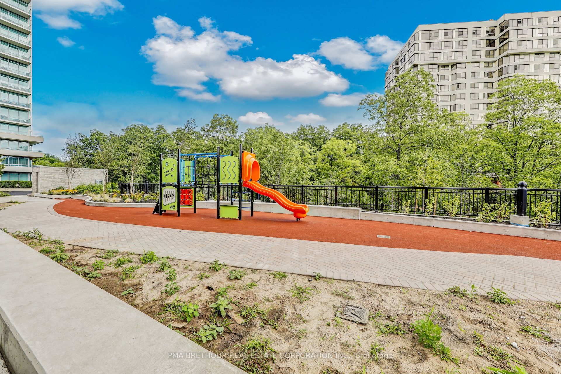 MLS #W12479481 image #31