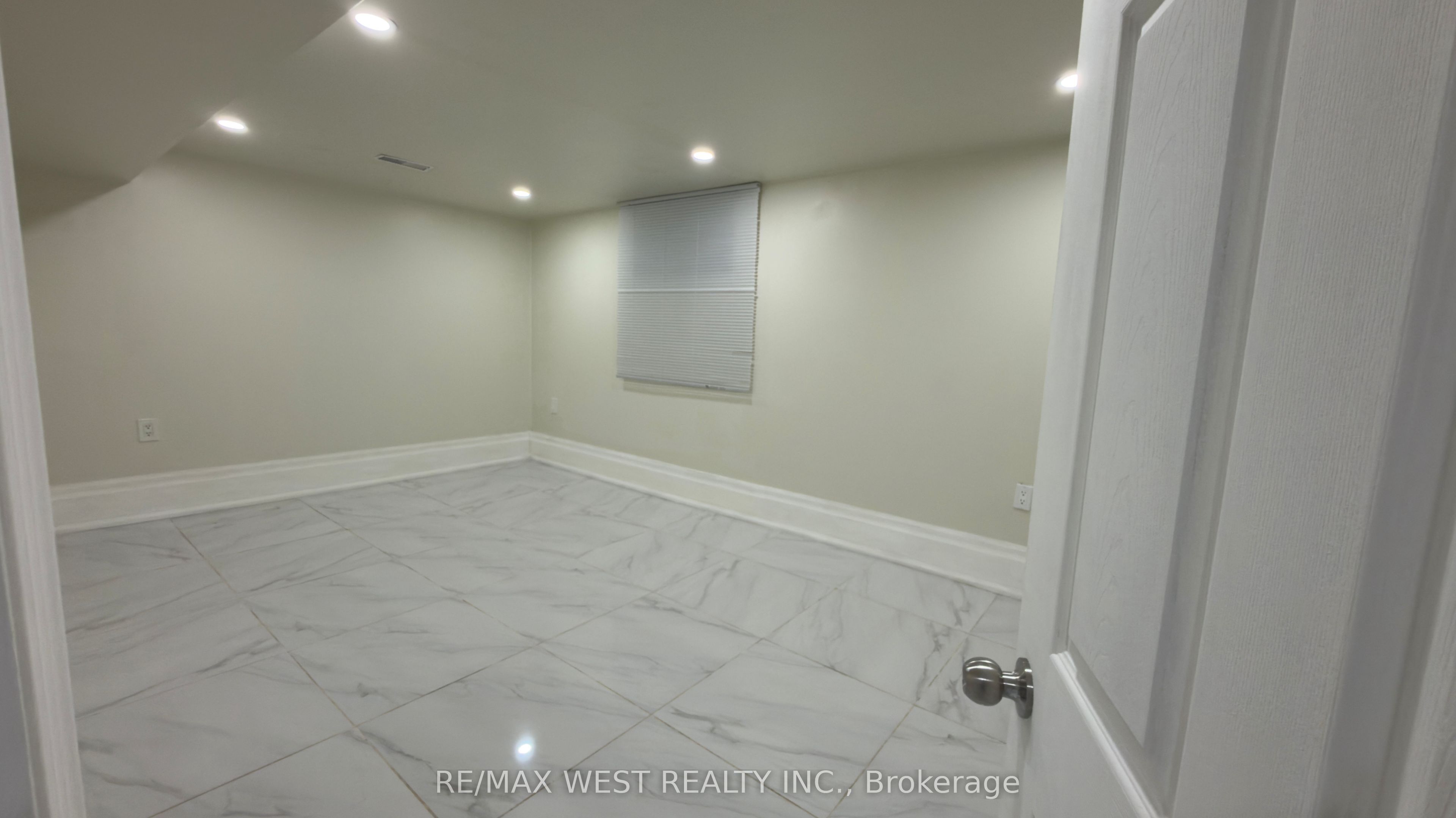 MLS #W12479986 image #21