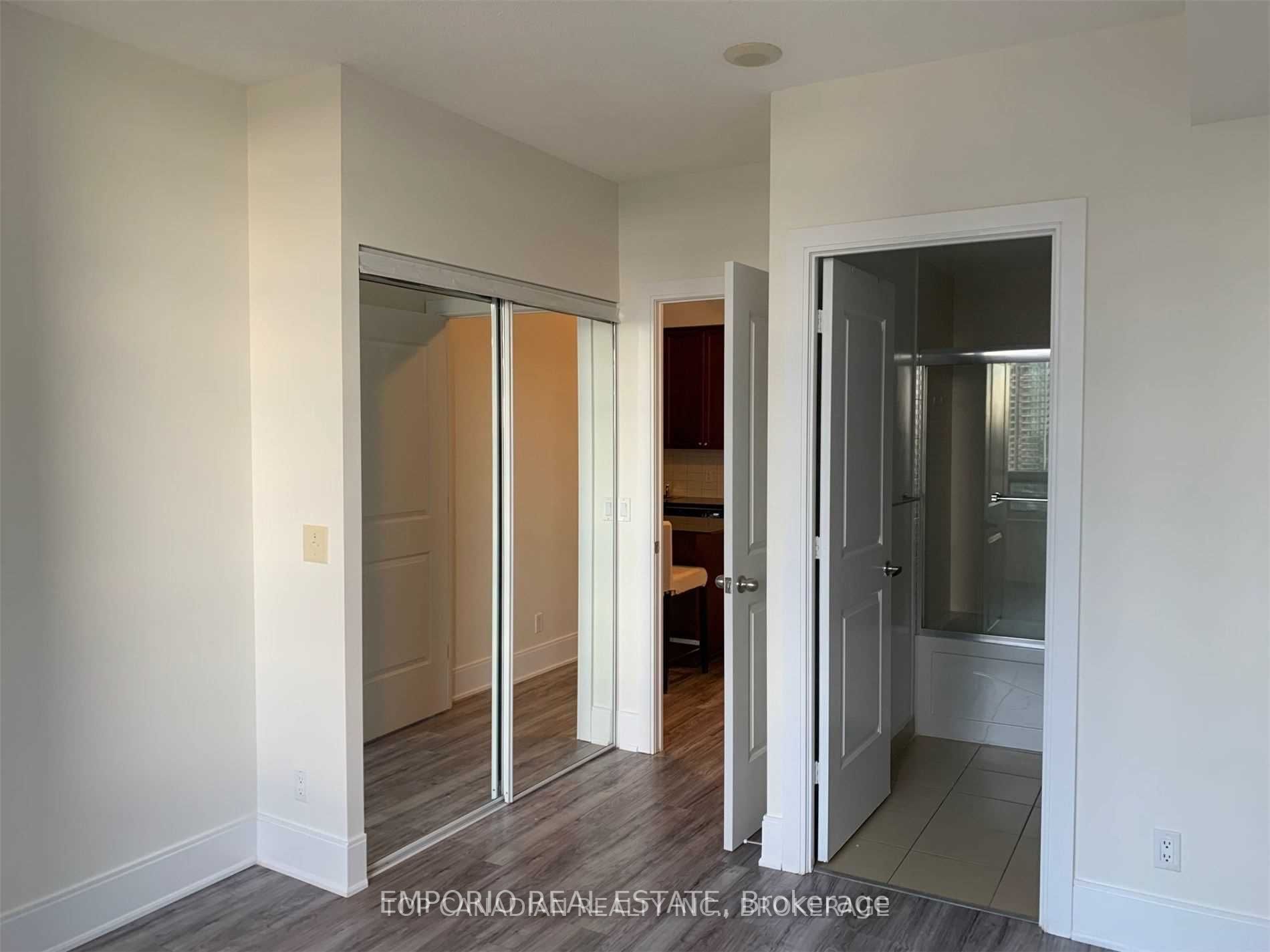 MLS #W12480121 image #5