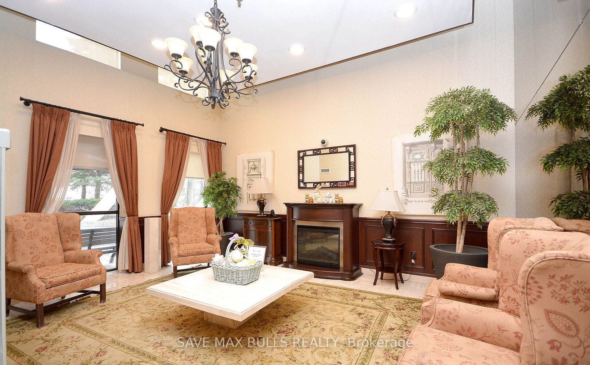 MLS #W12480170 image #10