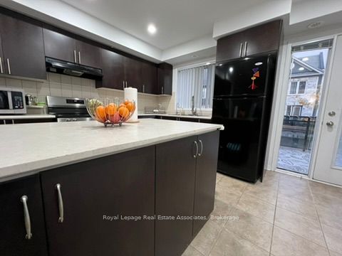 MLS #W12480486 image #11