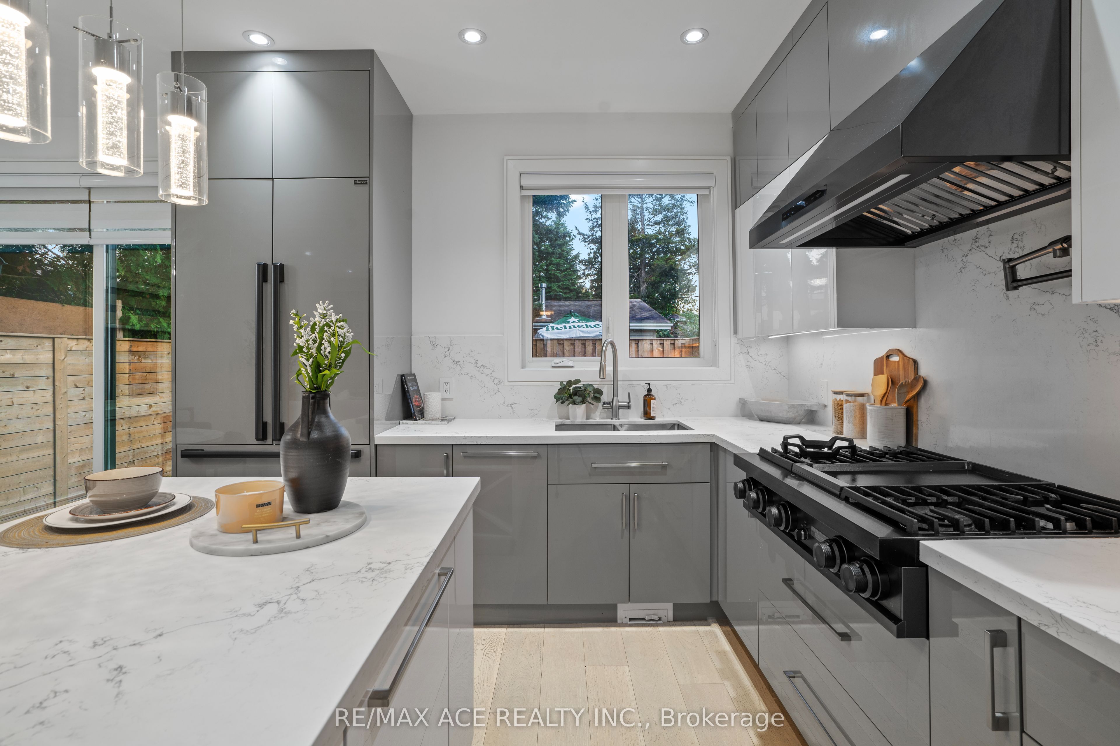 MLS #W12480496 image #12