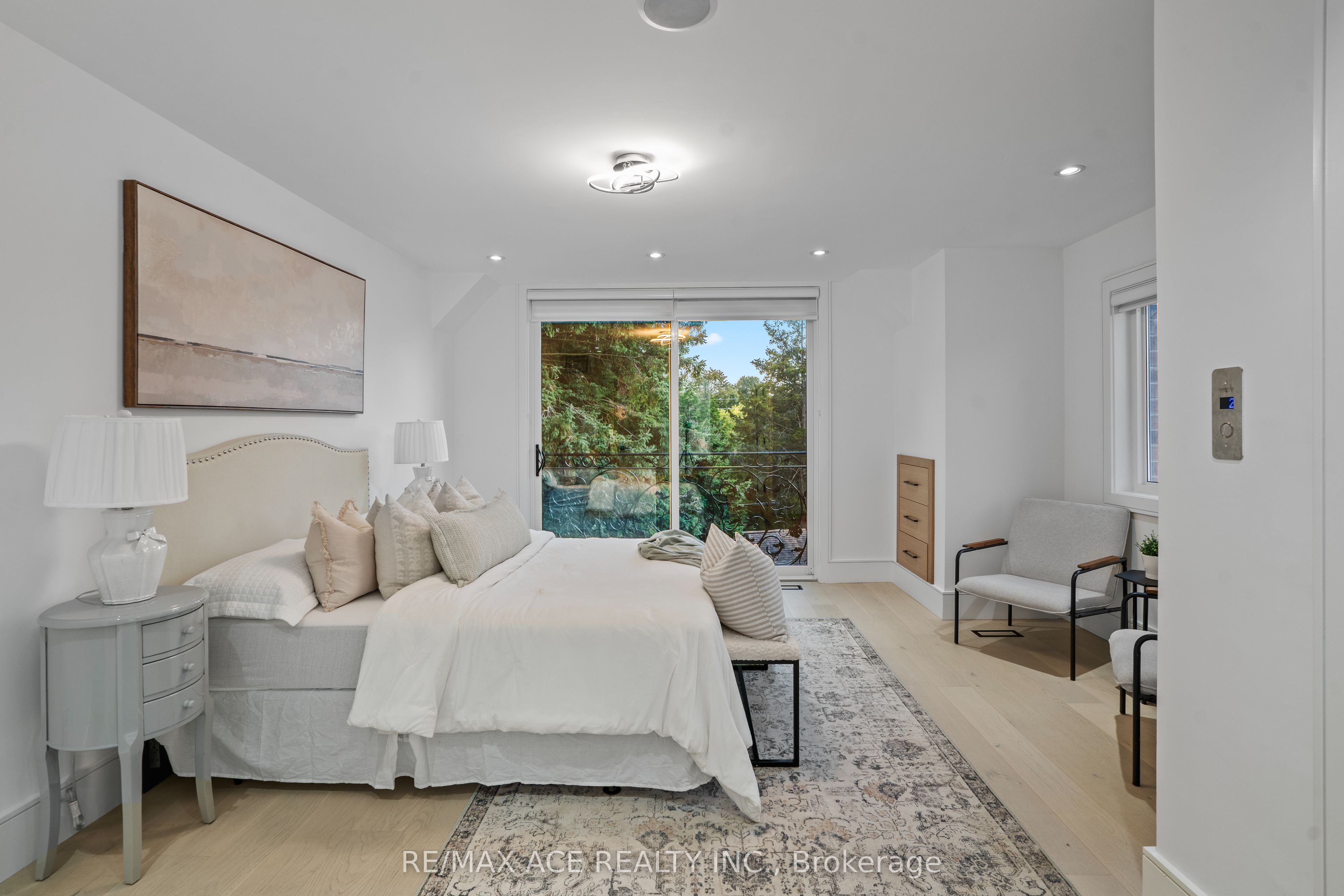 MLS #W12480496 image #19