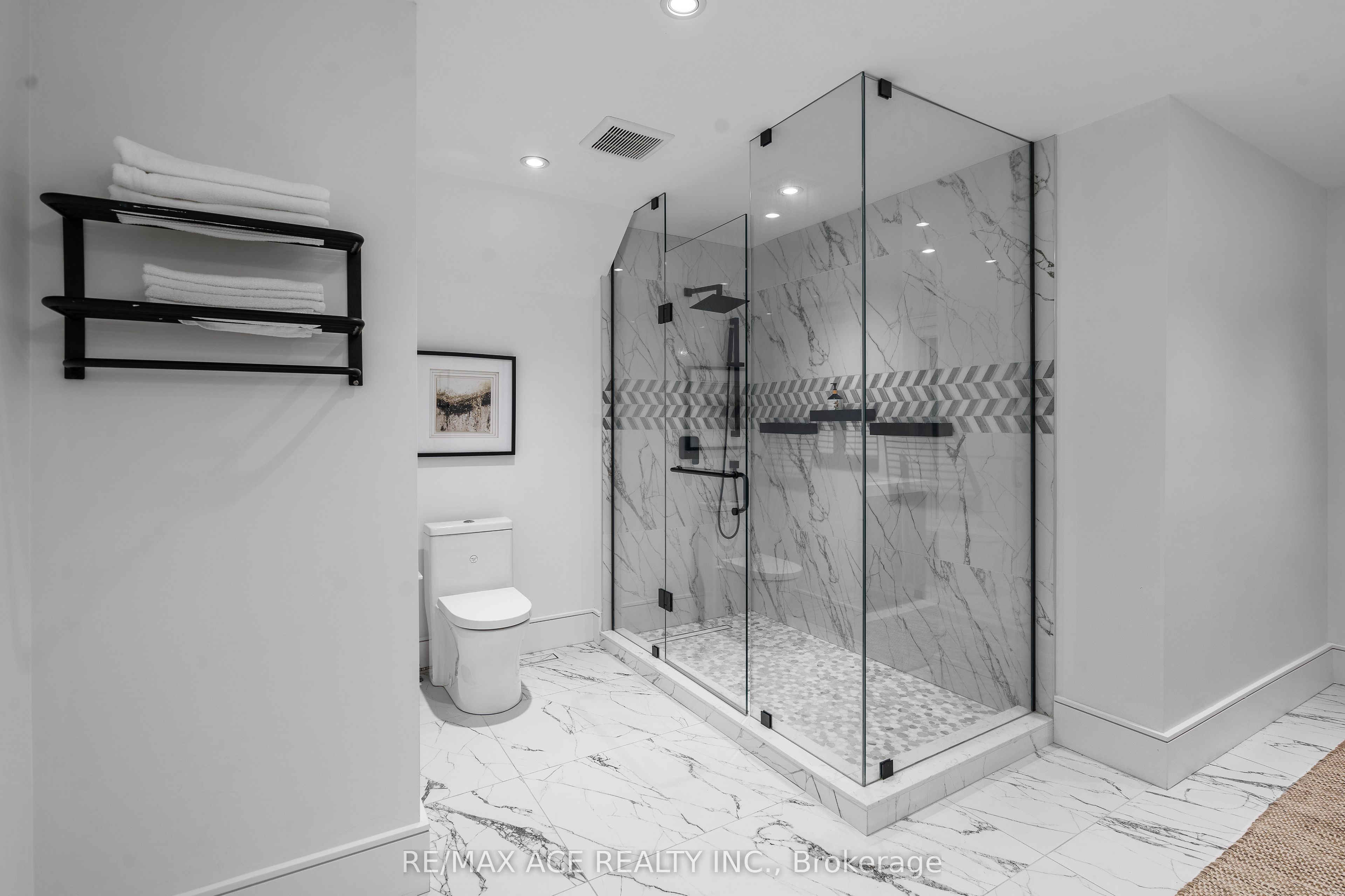 MLS #W12480496 image #22