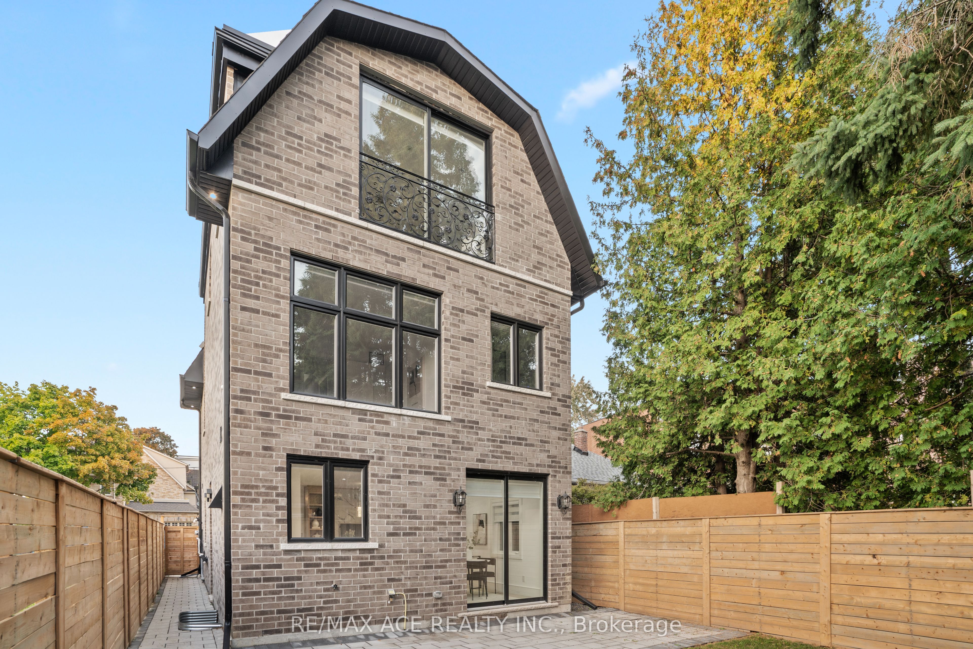 MLS #W12480496 image #4