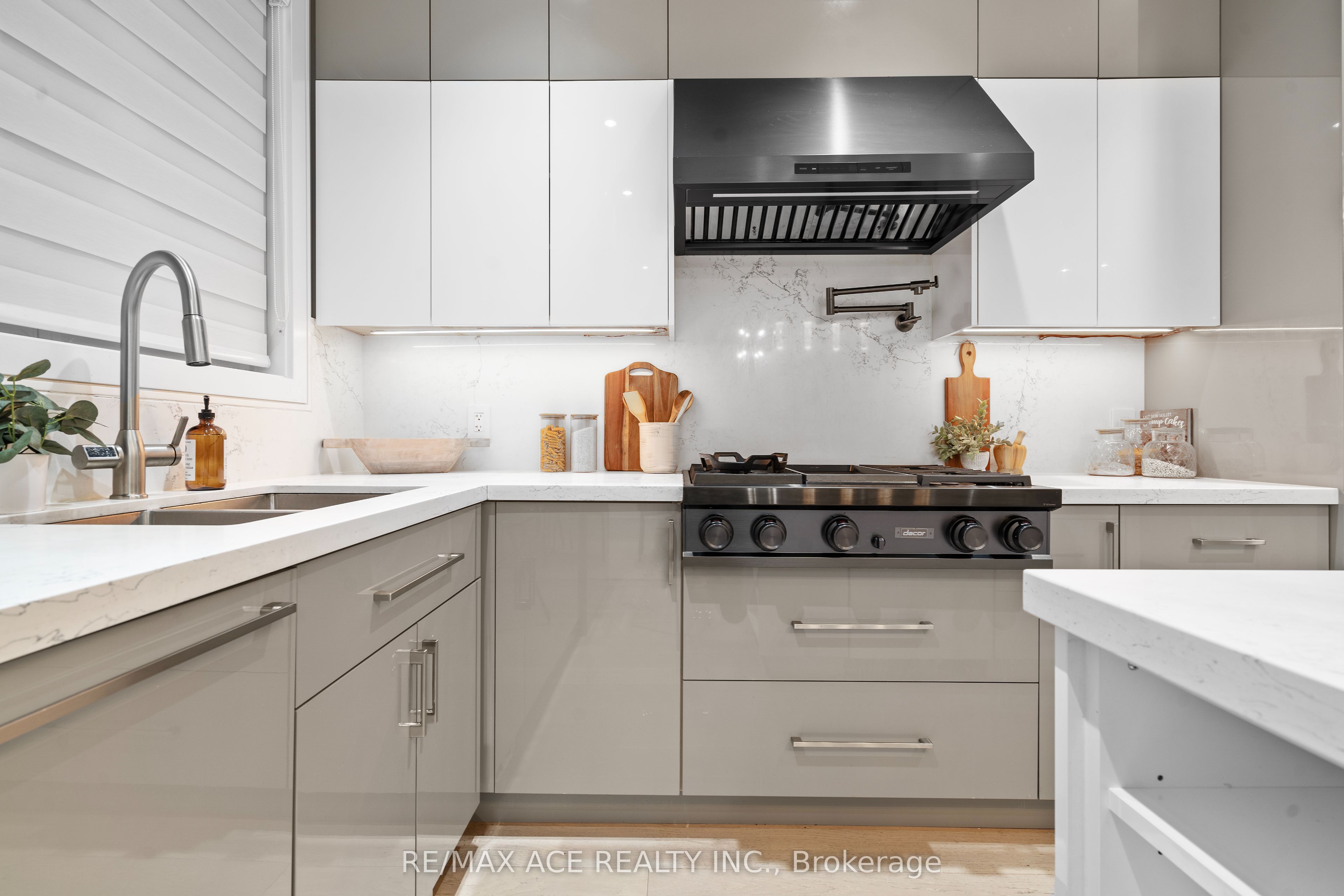 MLS #W12480496 image #40