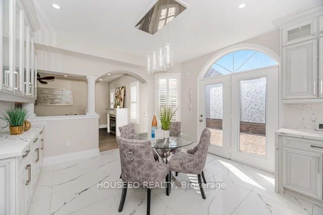 MLS #W12480761 image #12