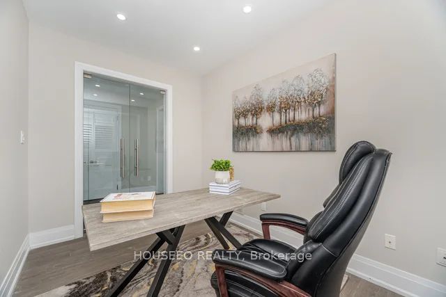 MLS #W12480761 image #14