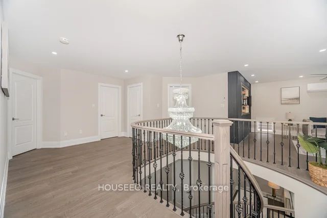 MLS #W12480761 image #18