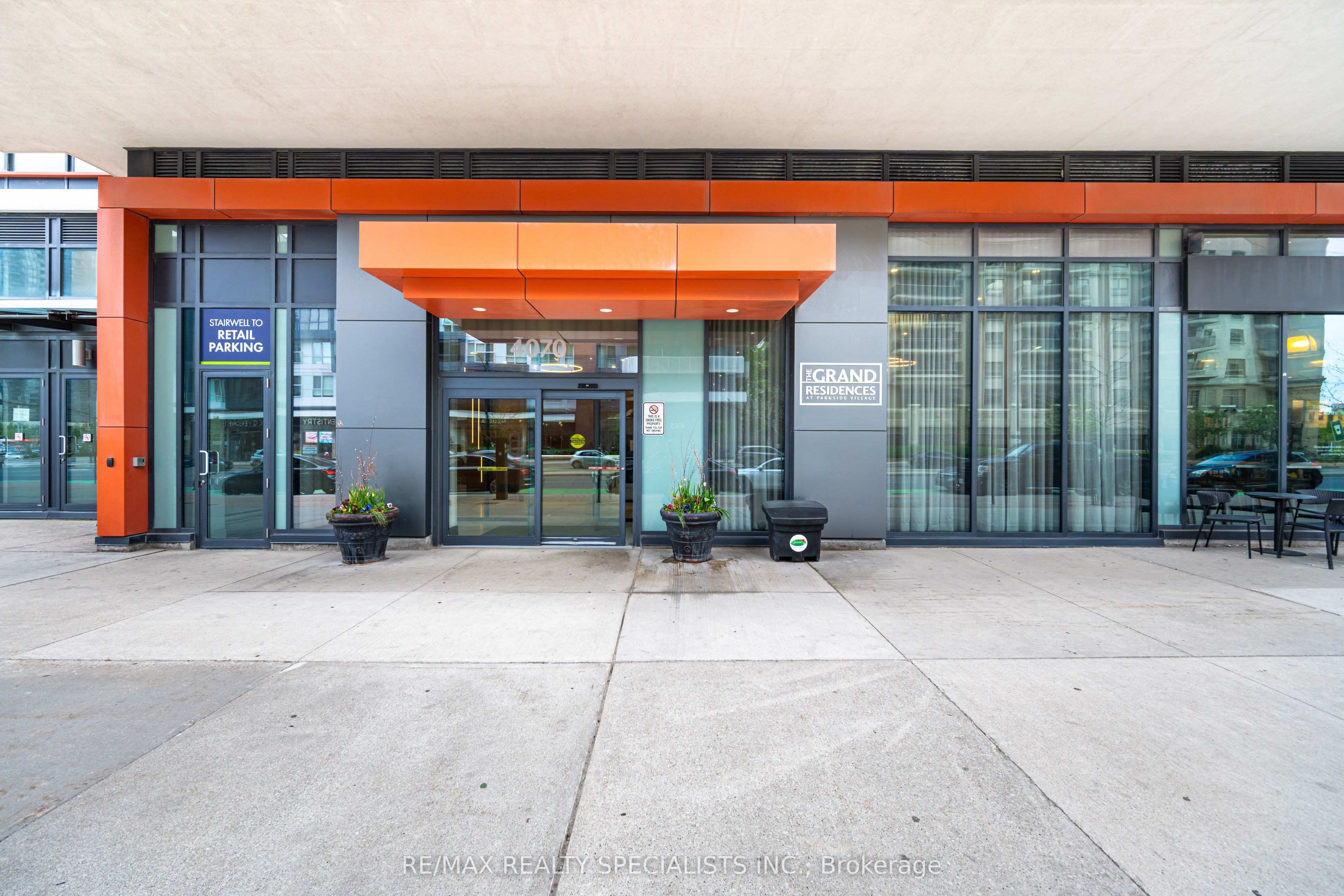 MLS #W12481109 image #1